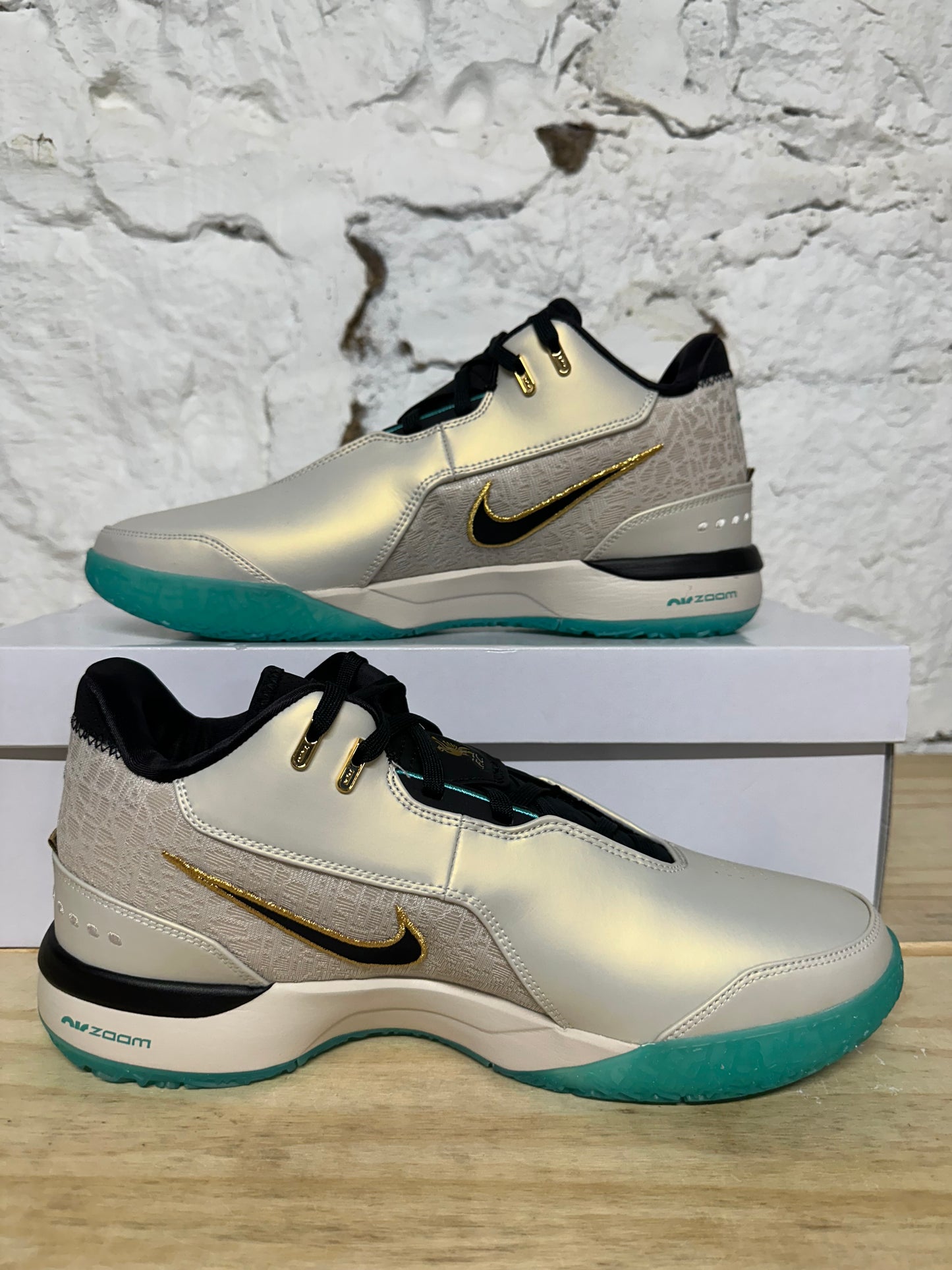 Nike LeBron NXXT Gen Liverpool Light Orewood Sz 11.5 DS