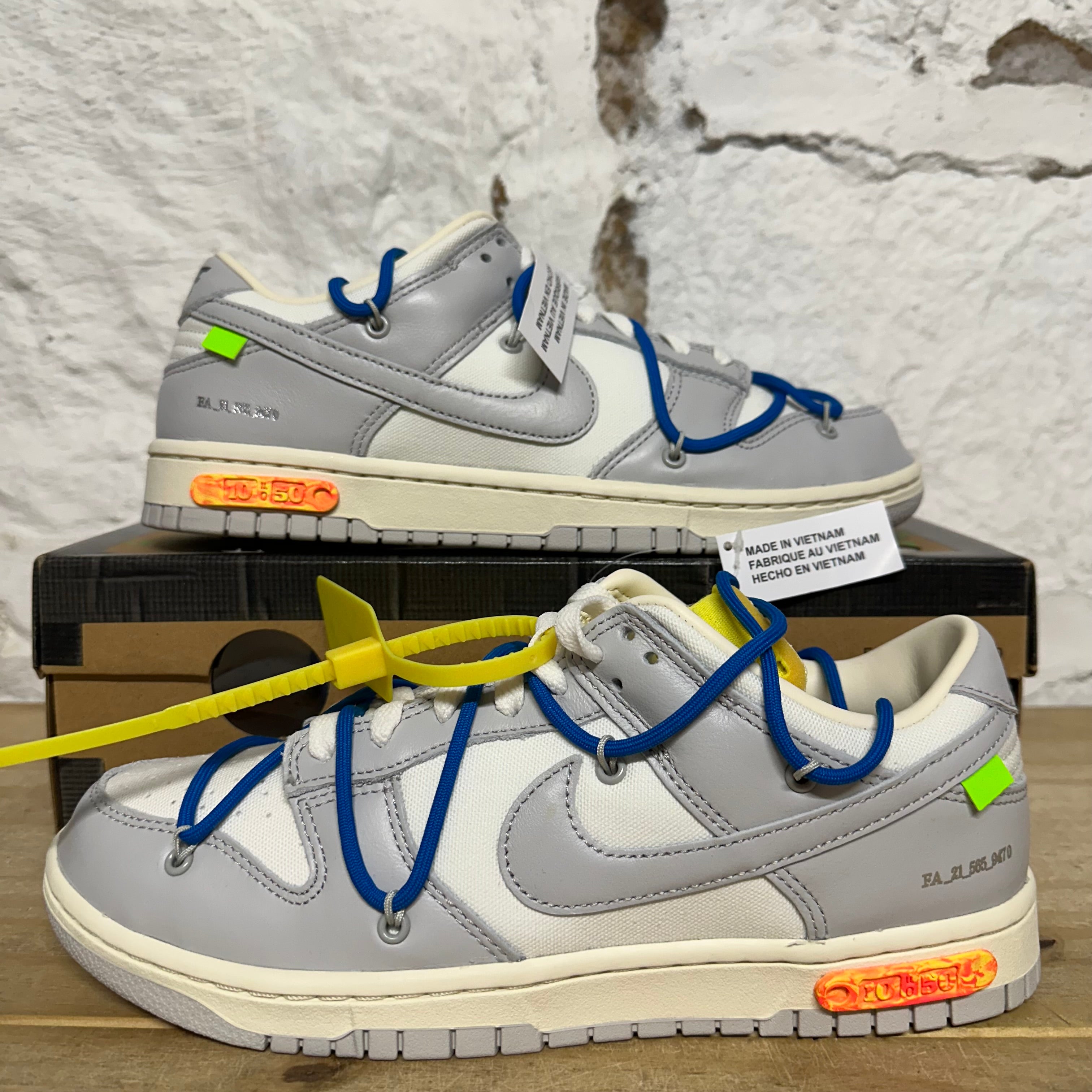 Nike Dunk Low Off-White Lot 10 Sz 9 DS