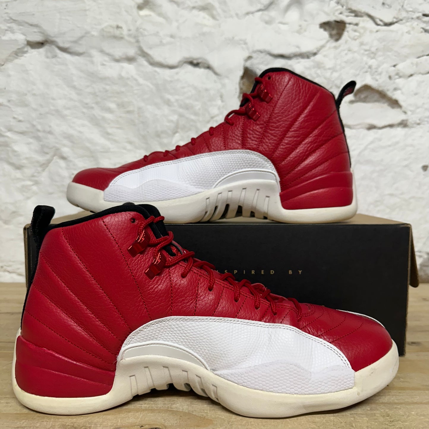 Air Jordan 12 Gym Red Sz 12