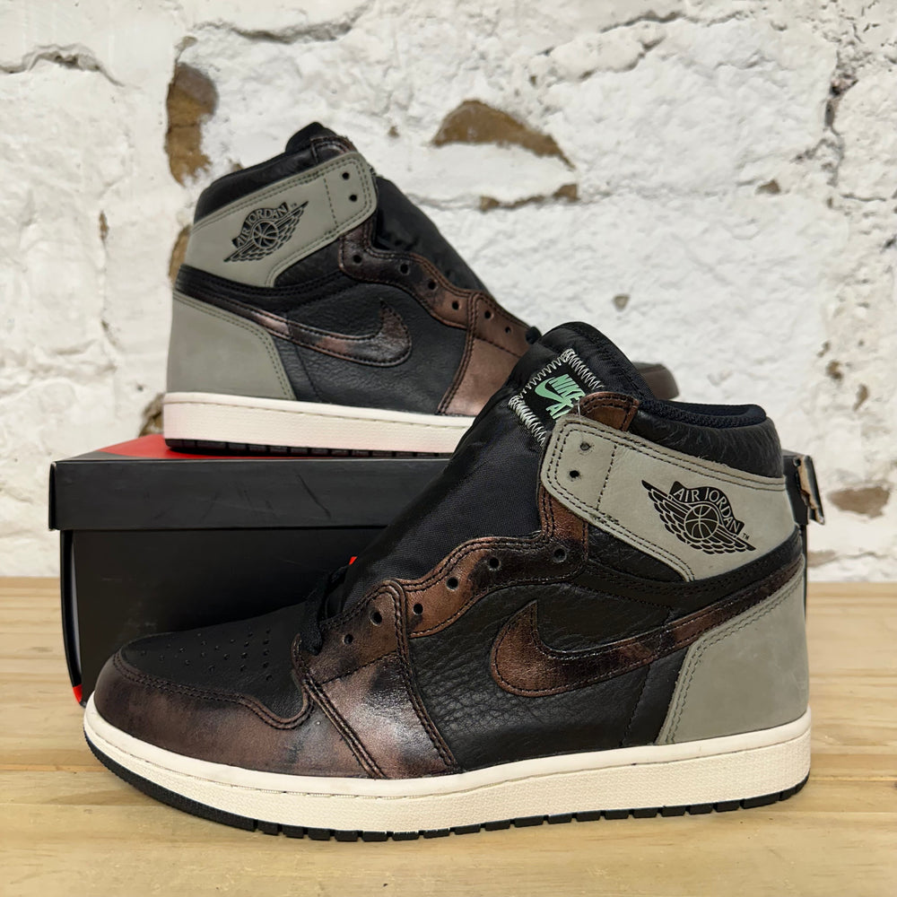 Air Jordan 1 High Shadow Patina Sz 10 DS