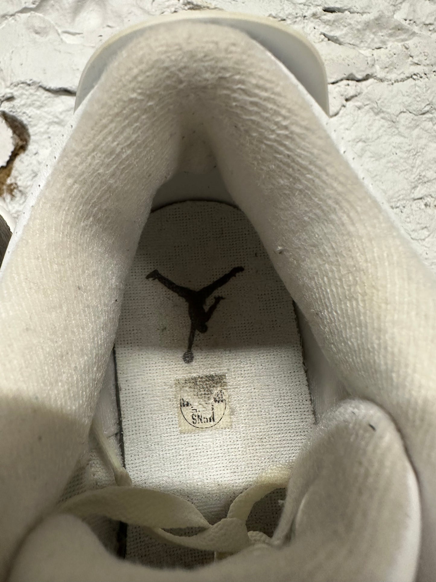 Air Jordan 3 Mocha Sz 10.5