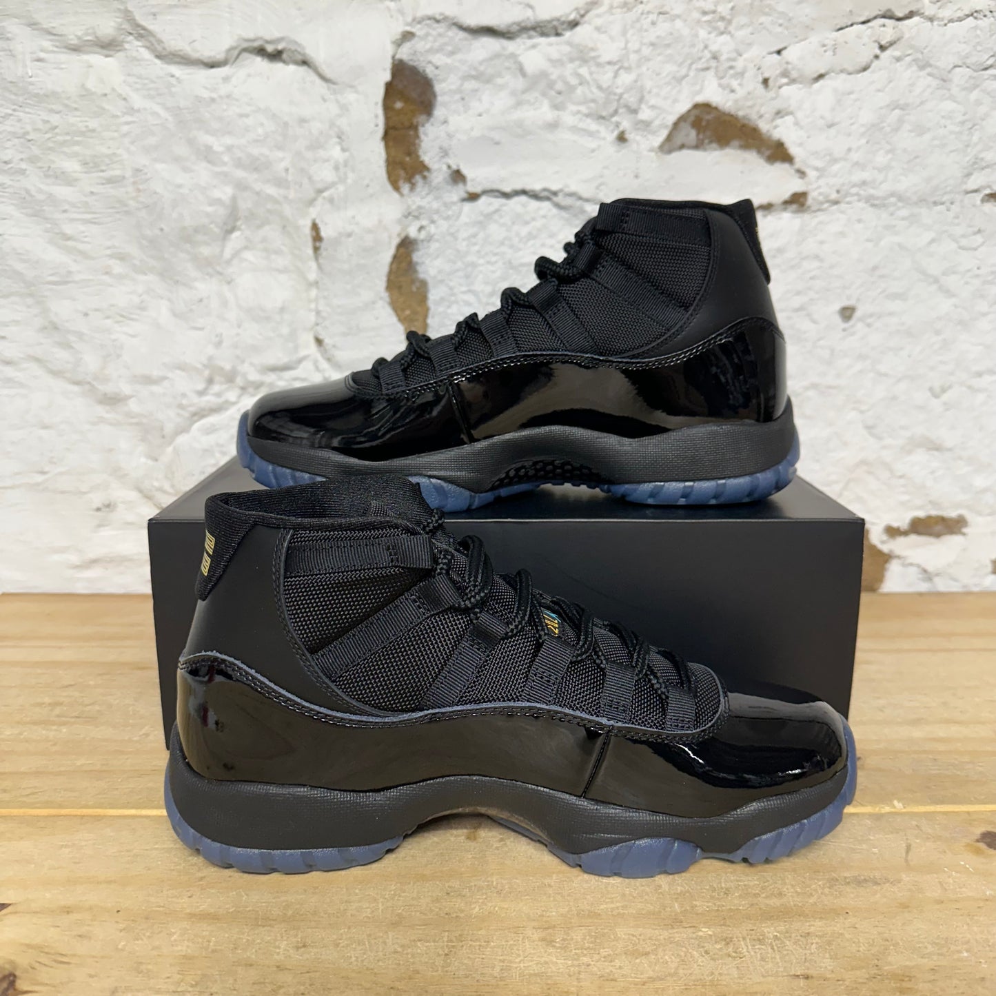 Air Jordan 11 High Gamma Blue (2025) Sz 9 DS