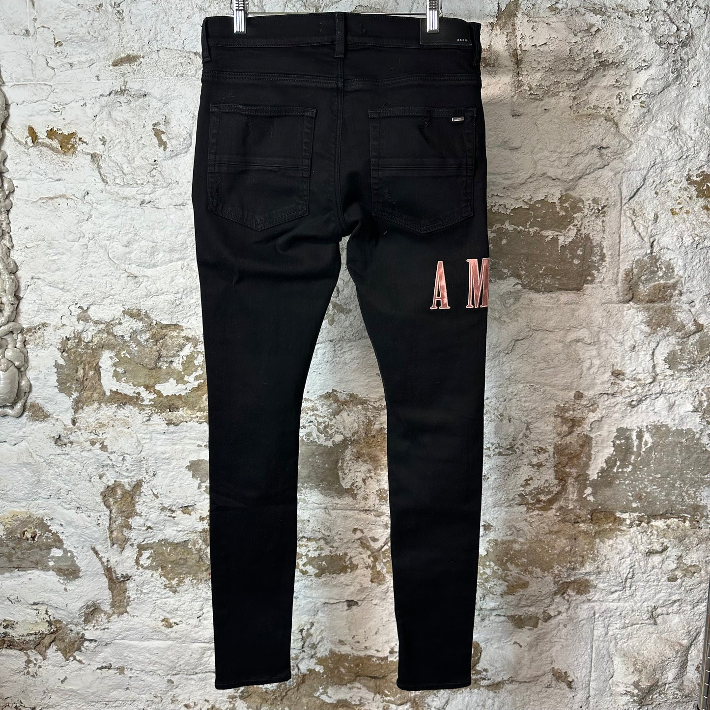 Amiri Red Tie-Dye Core Logo Black Denim Jeans Sz 31
