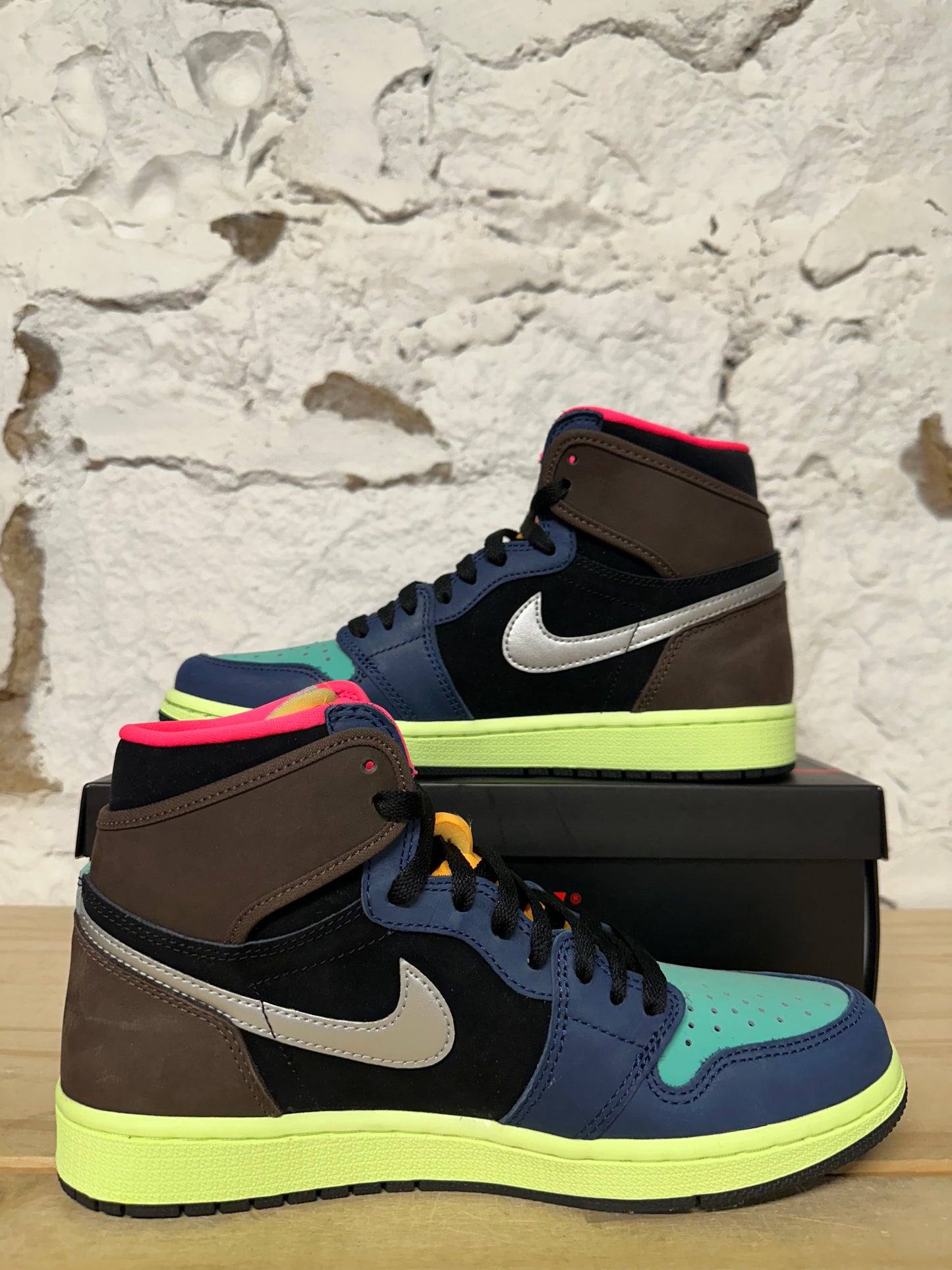 Air Jordan 1 High Tokyo Biohack Sz 8.5 DS