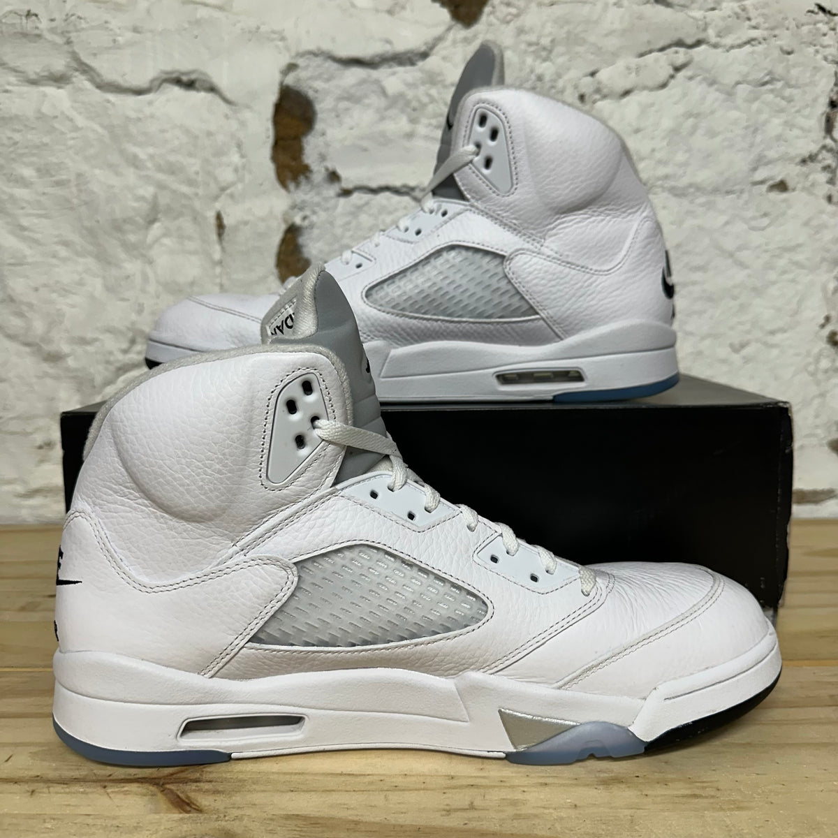 Air Jordan 5 White Metallic (2026) Sz 13