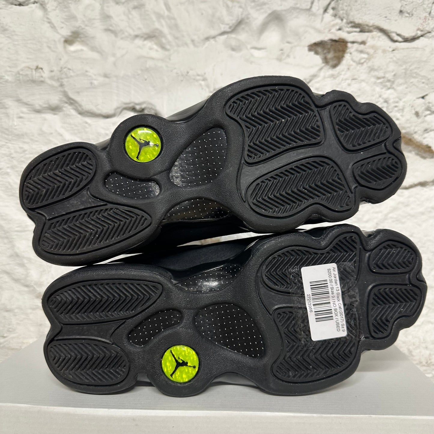 Air Jordan 13 Black Cat (2017) Sz 9