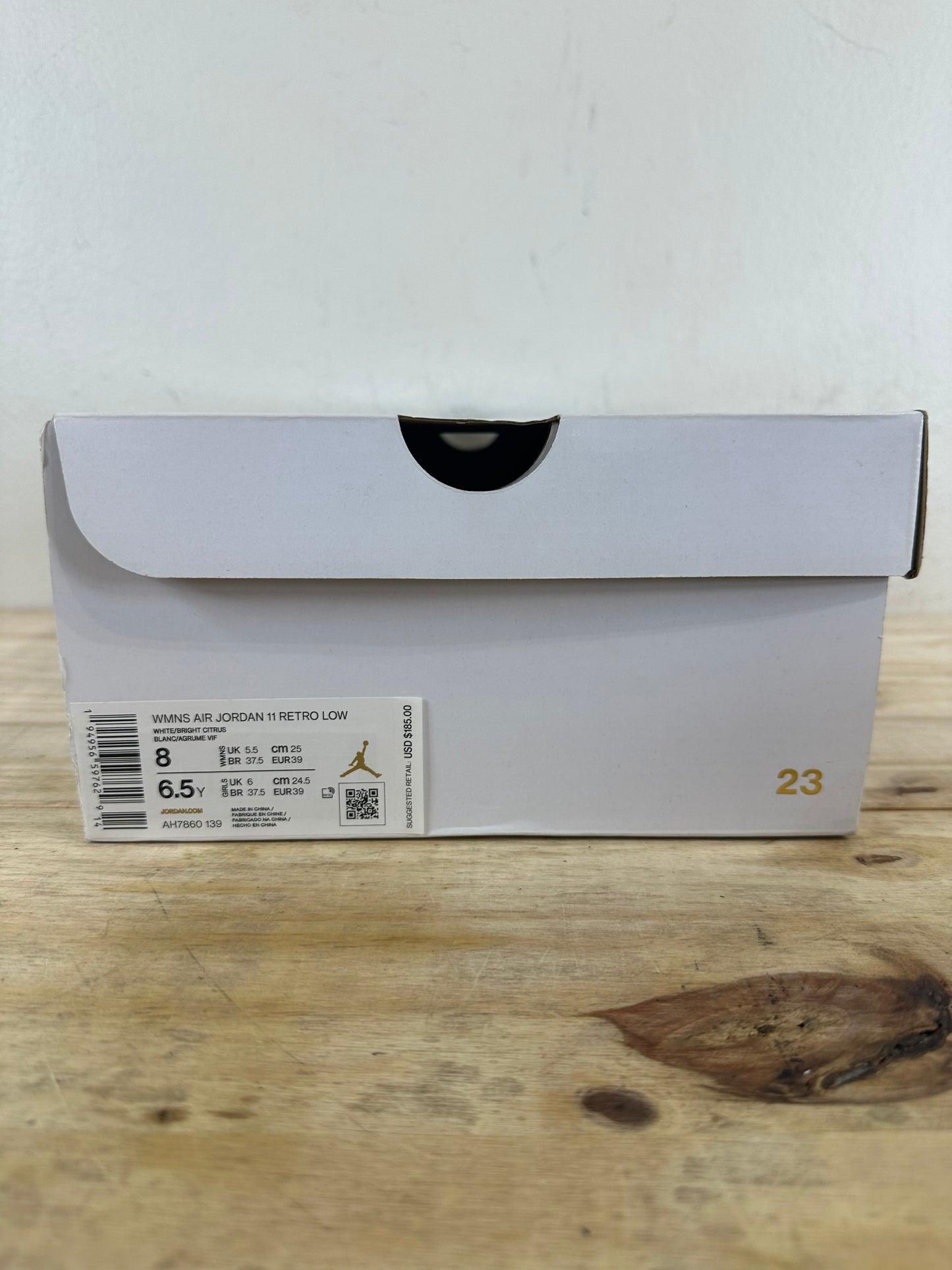 Air Jordan 11 Low Citrus (2021) Sz 6.5Y(8W)