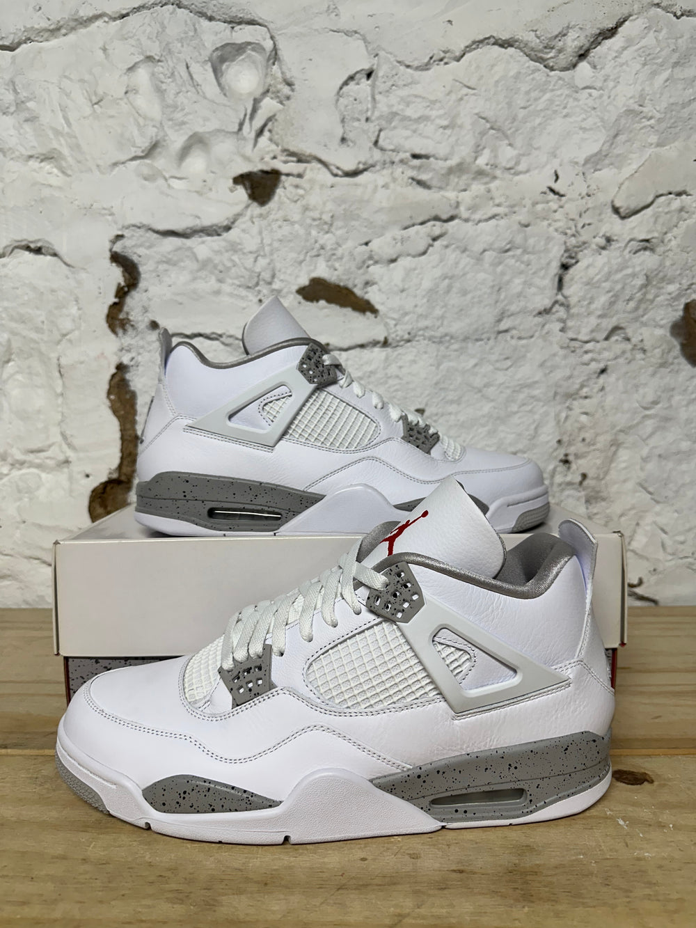 Air Jordan 4 White Oreo Sz 13 DS