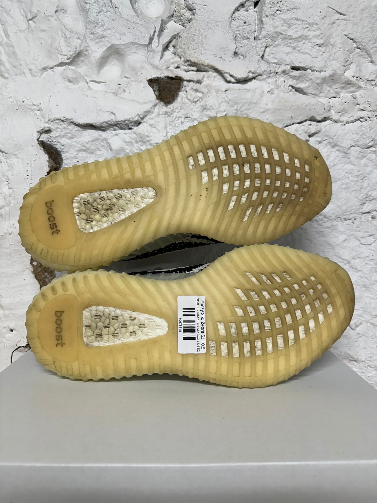 Yeezy 350 V2 Zebra Sz 10.5