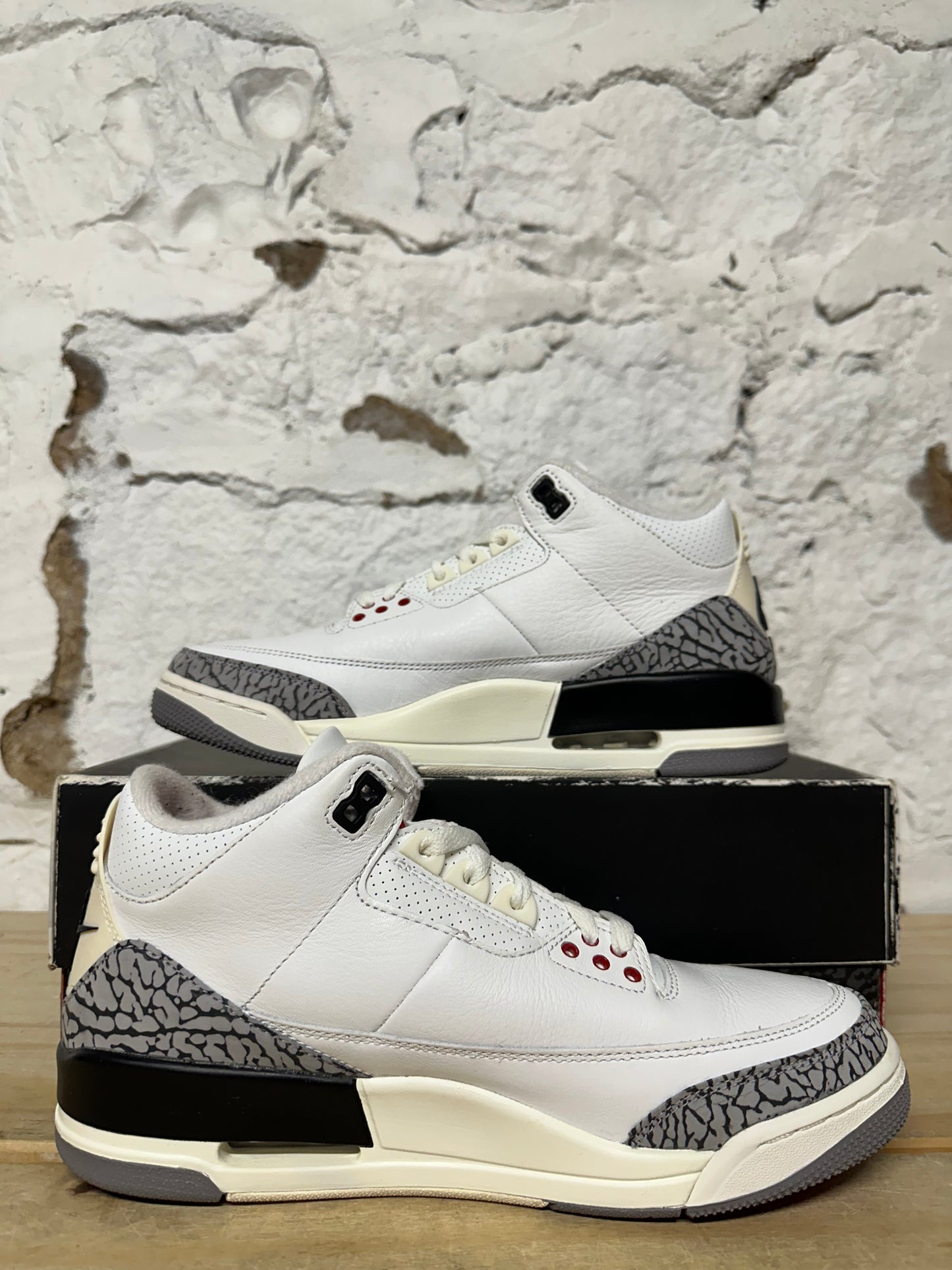 Air Jordan 3 White Cement Reimagined Sz 8.5