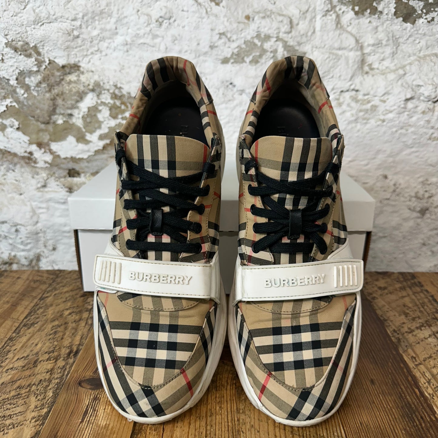 Burberry Arthur Brown Plaid Sneaker Sz 15 (48) No Box