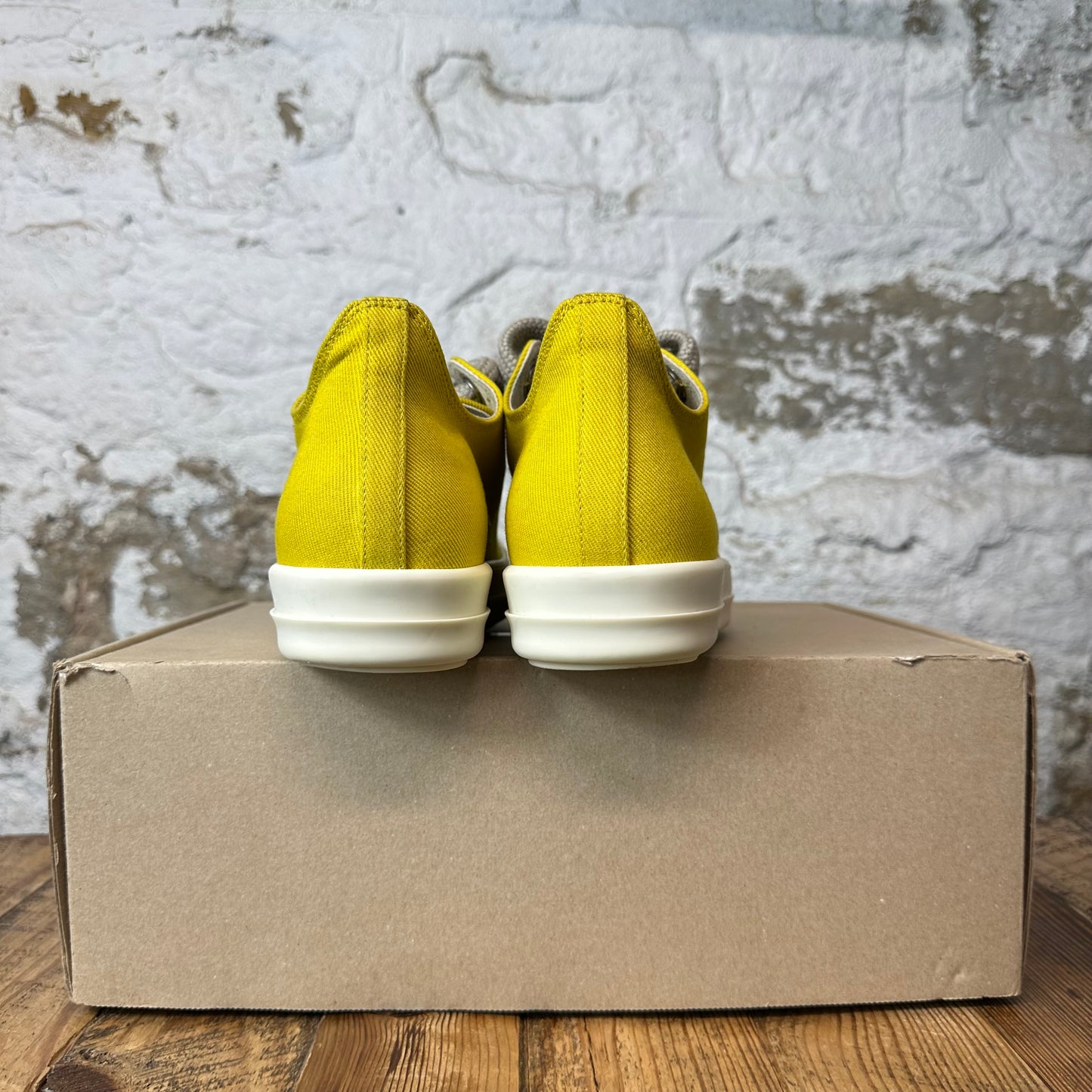 Rick Owens Jumbo Lace Lemon Milk Sneaker Sz 8 (41)
