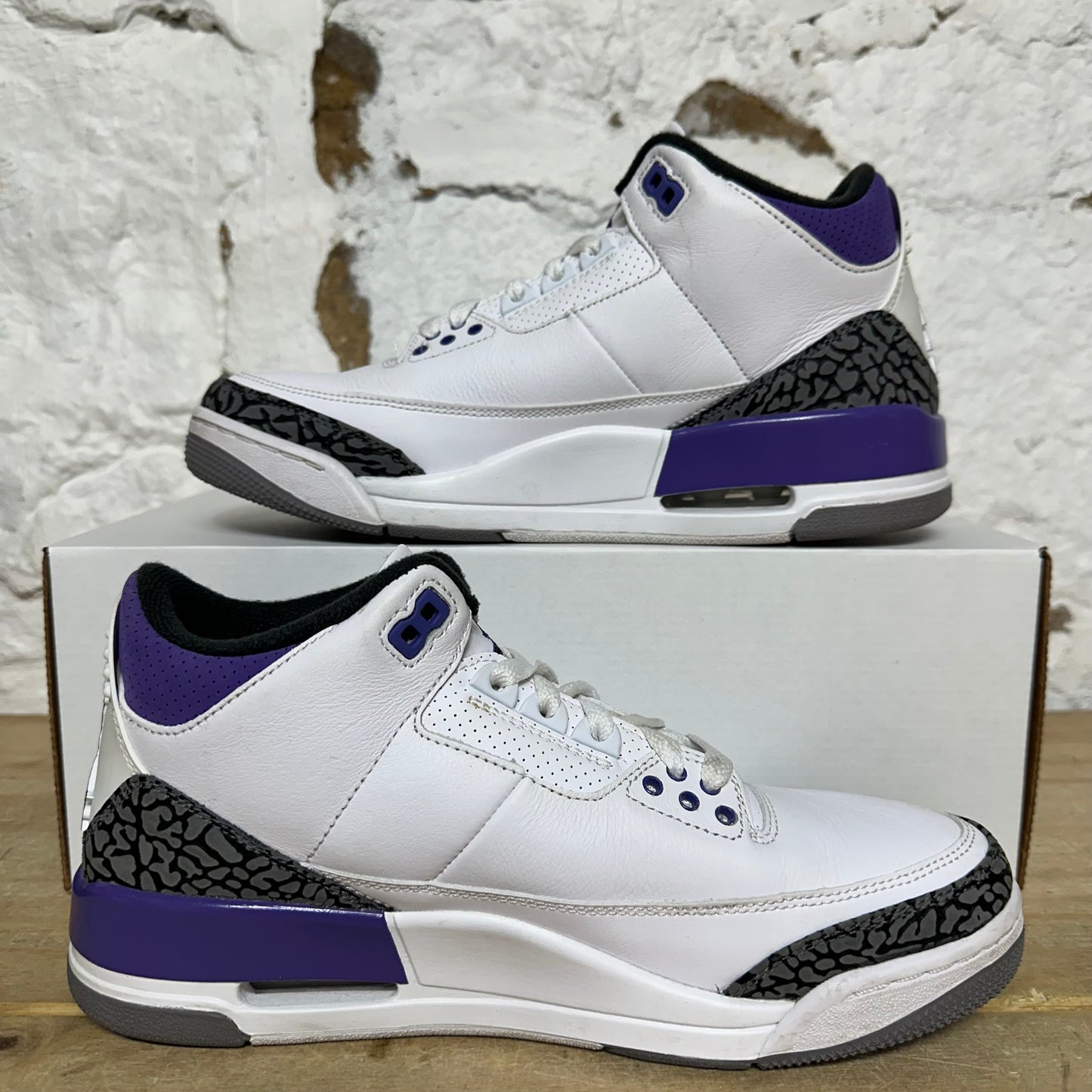 Air Jordan 3 Dark Iris Sz 8.5