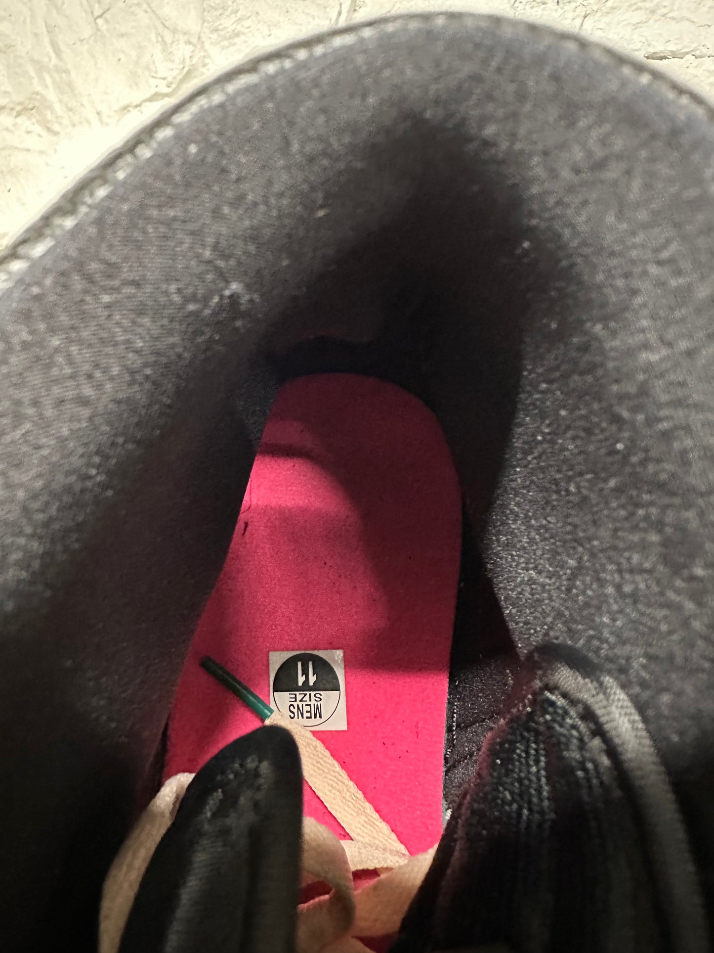 Air Jordan 1 High Crimson Tint Sz 11