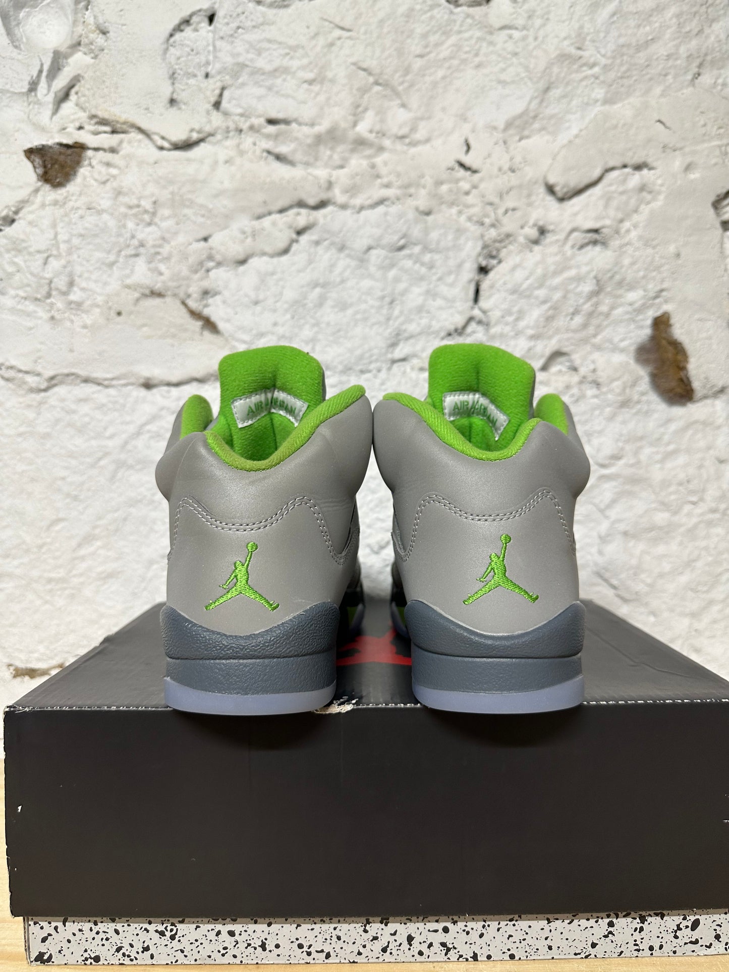 Air Jordan 5 Green Bean Sz 6Y