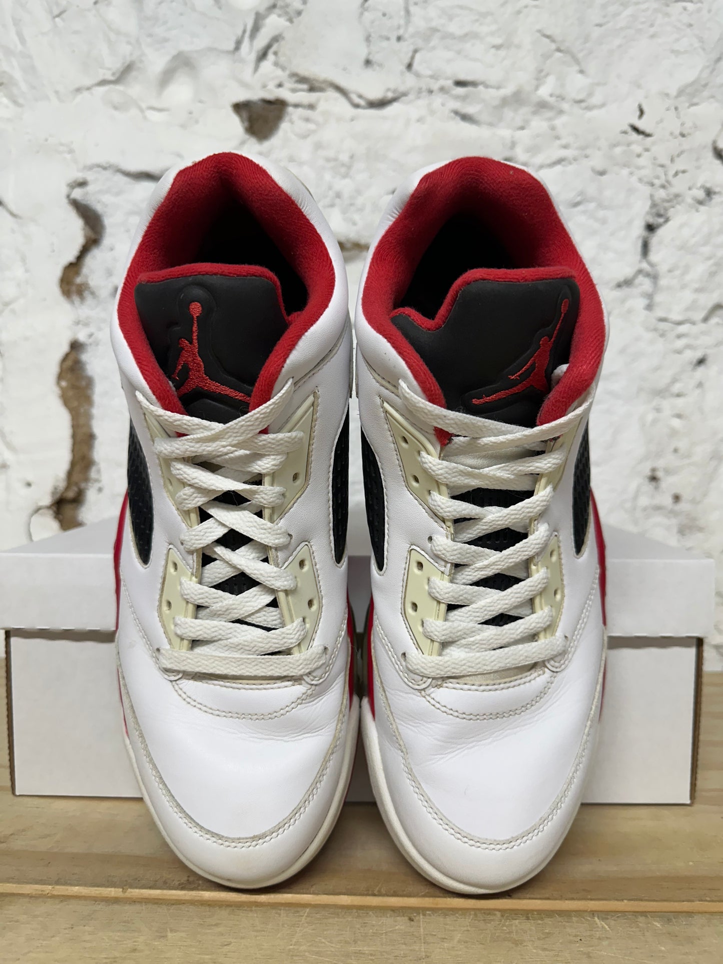 Air Jordan 5 Low Fire Red Sz 10