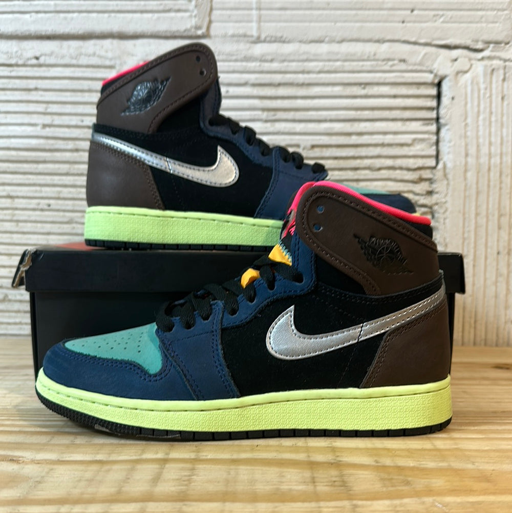 Air Jordan 1 High Tokyo Bio Hack Sz 4Y
