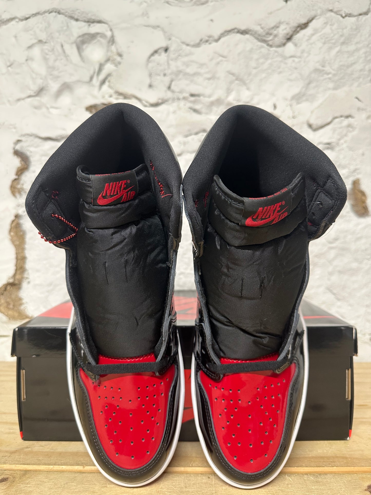 Air Jordan 1 High Patent Bred Sz 12.5 DS