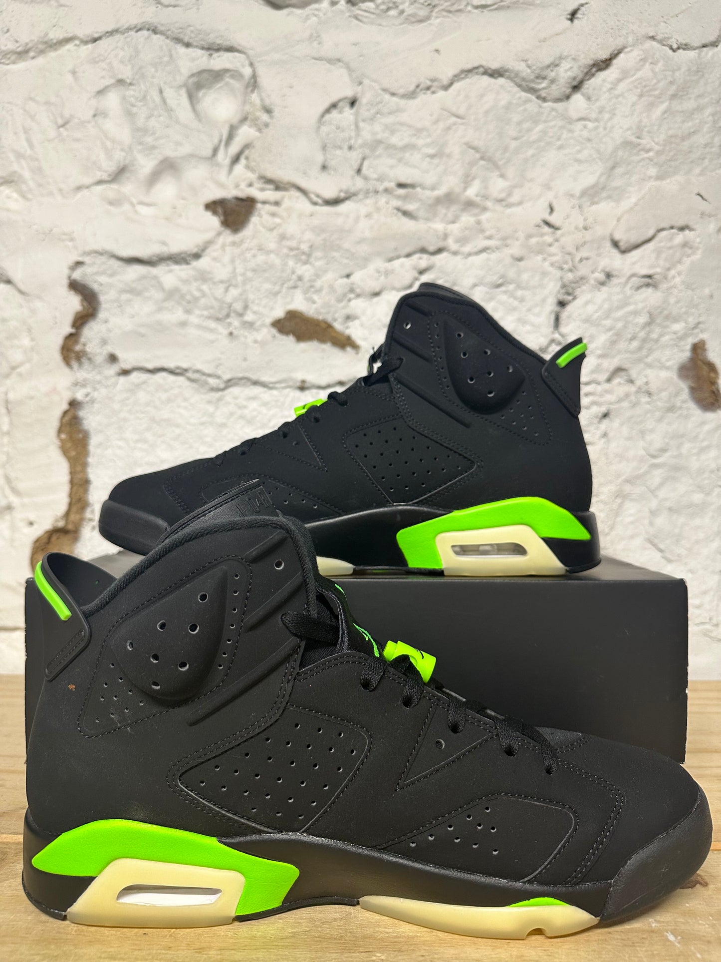 Air Jordan 6 Electric Green Sz 11.5