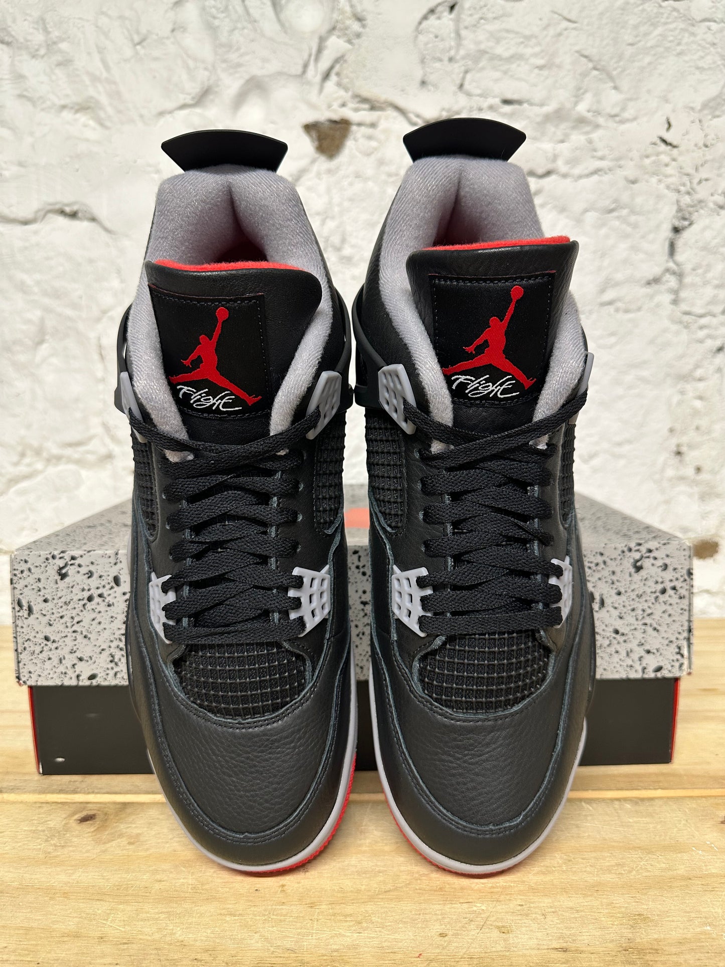 Air Jordan 4 Bred Reimagined Sz 11.5 DS