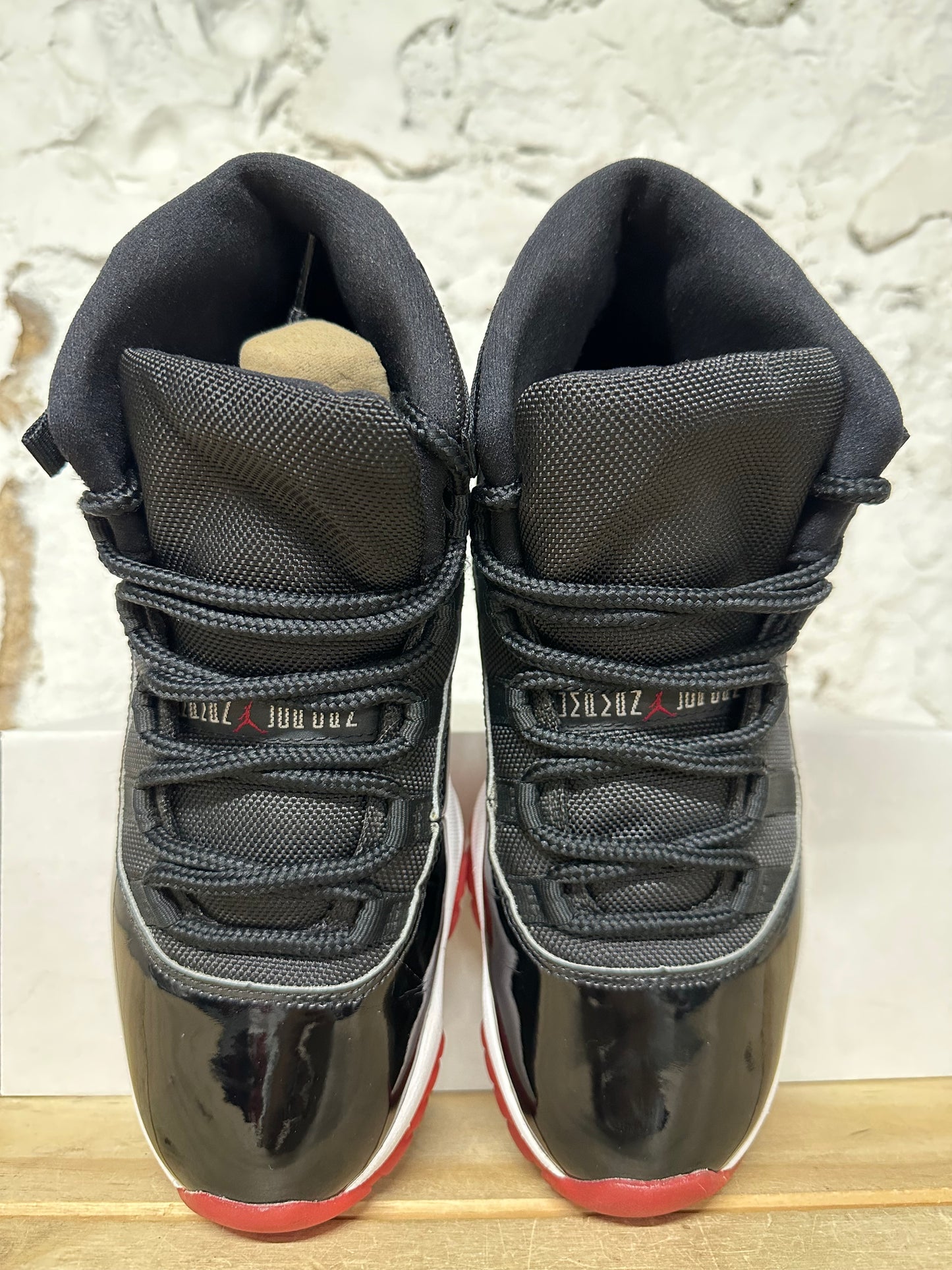 Air Jordan 11 High Bred (2019) Sz 8.5
