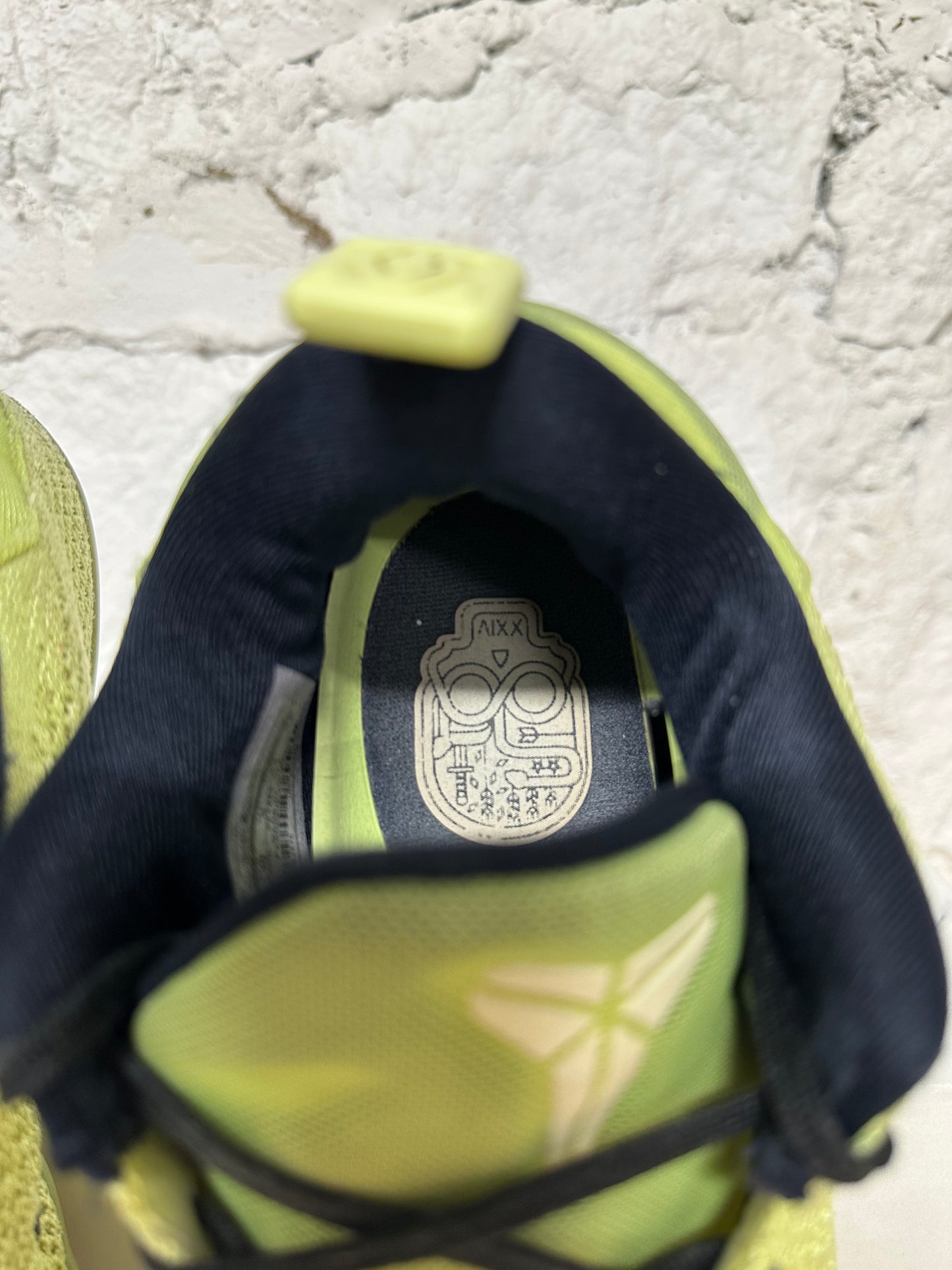 Nike Kobe Elite Low 4KB Liquid Lime Sz 10
