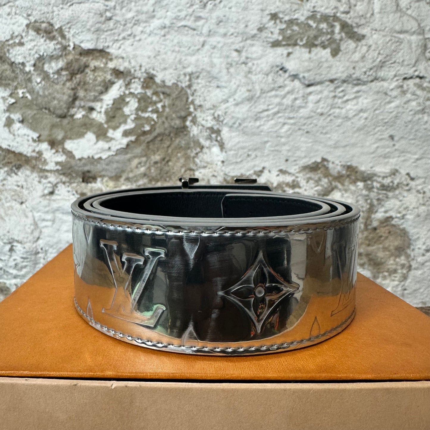 Louis Vuitton Silver Monogram Belt Sz (85/34) W/ Box