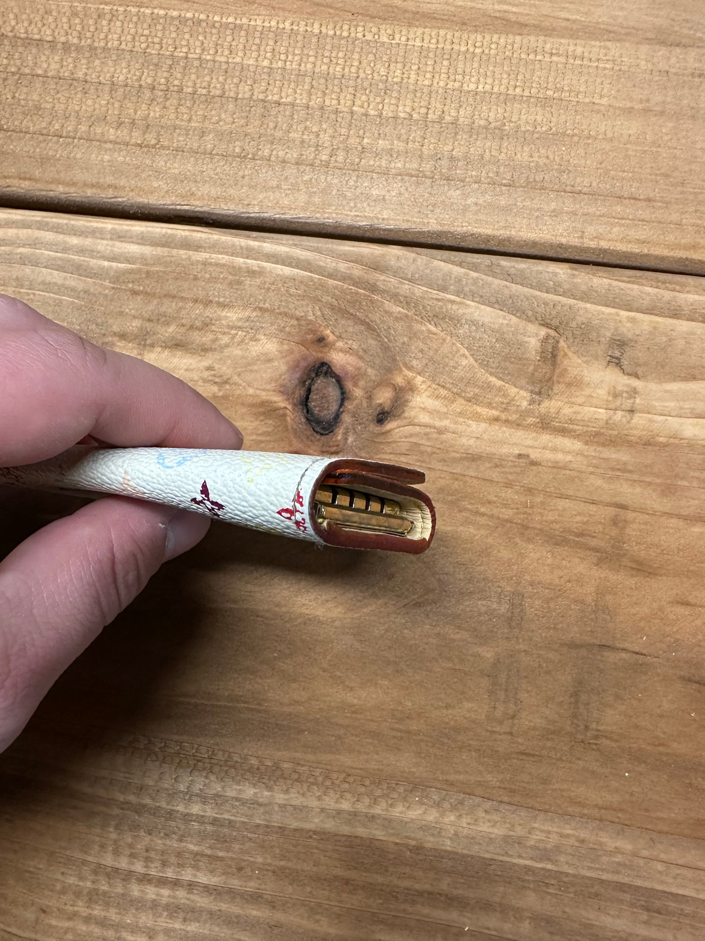 LV Murakami Keyholder