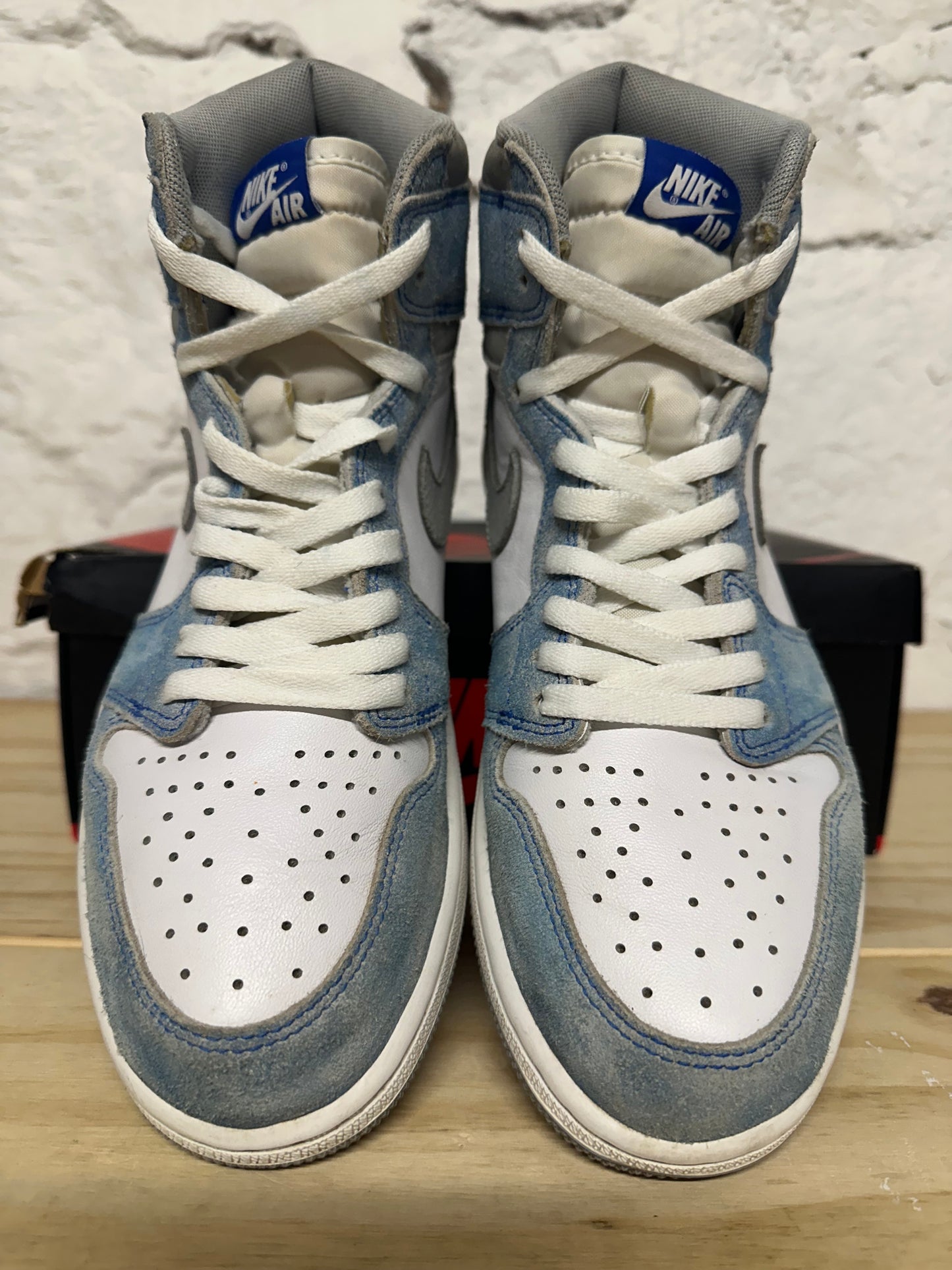 Air Jordan 1 High Hyper Royal Smoke Grey Sz 9.5