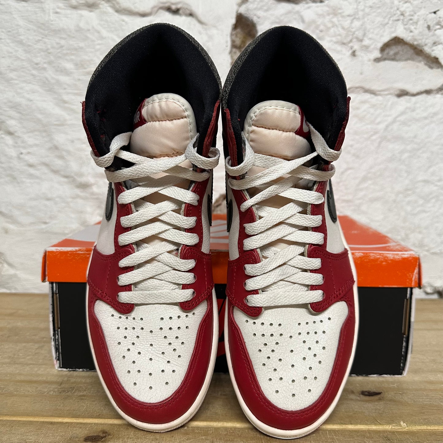 Air Jordan 1 High Chicago Lost and Found Sz 7.5