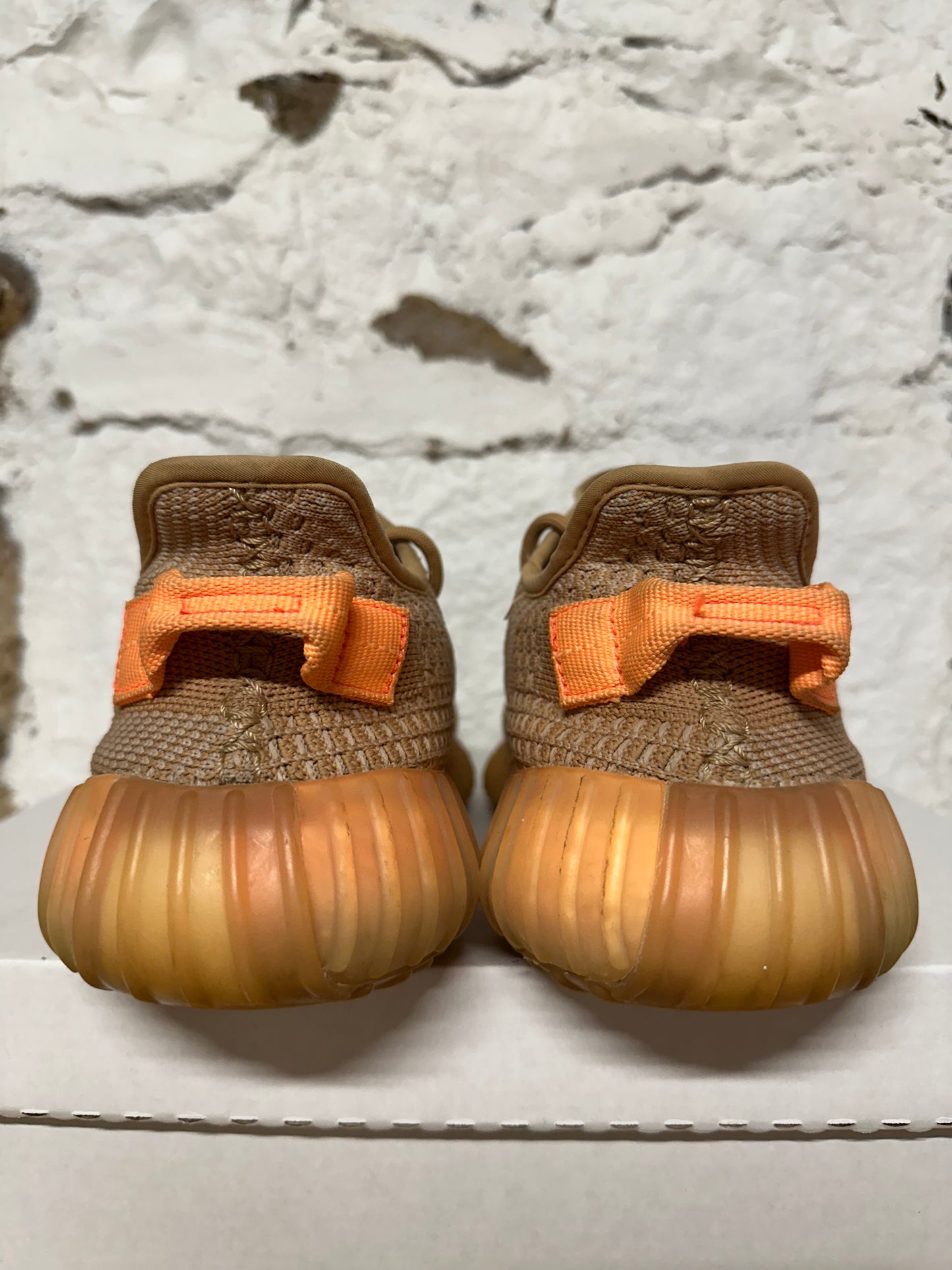 Yeezy 350 V2 Clay Sz 7