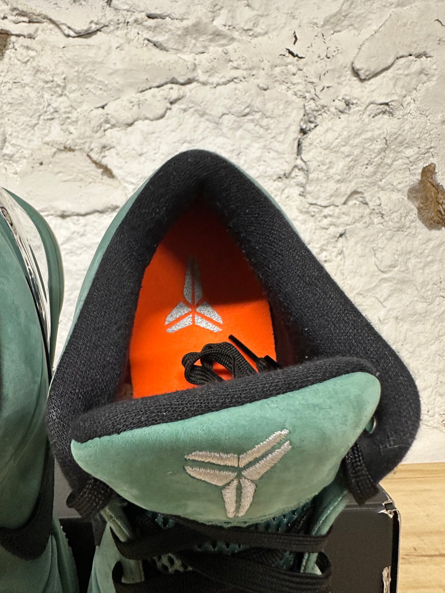 Nike Kobe 4 Protro Girl Dad Sz 10.5 DS