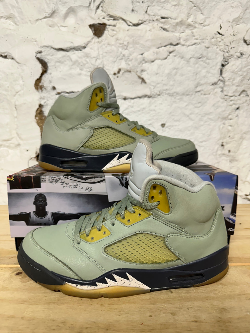 Air Jordan 5 Jade Horizon Sz 9.5