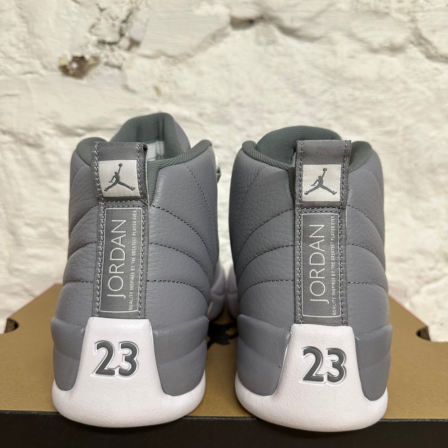 Air Jordan 12 Stealth Sz 10 DS