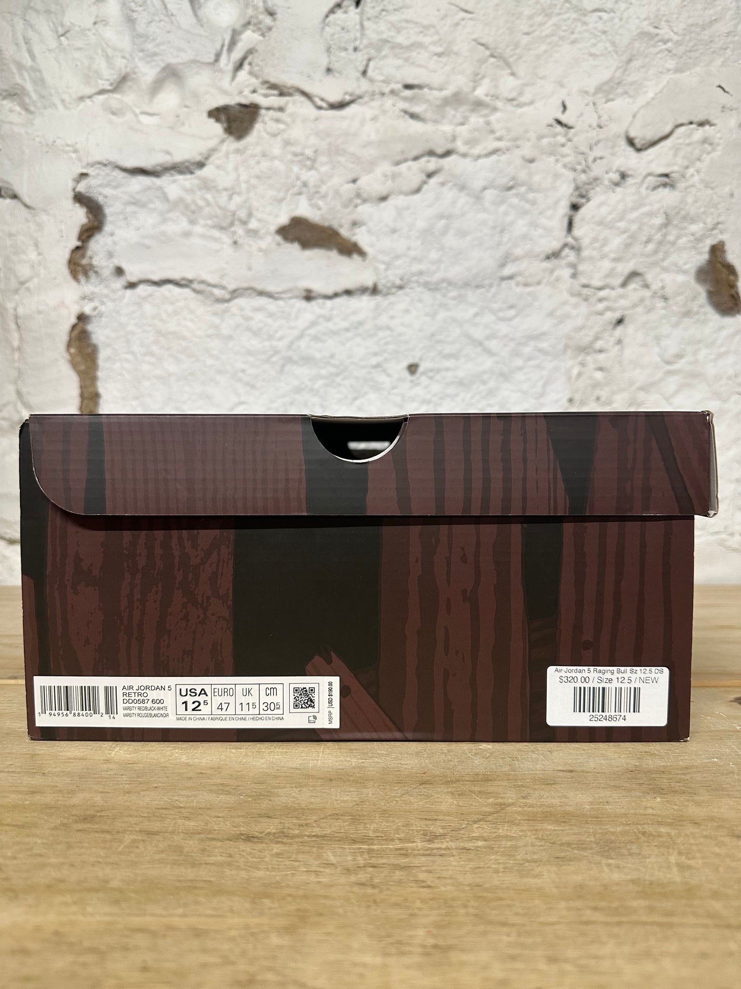 Air Jordan 5 Raging Bull Sz 12.5 DS