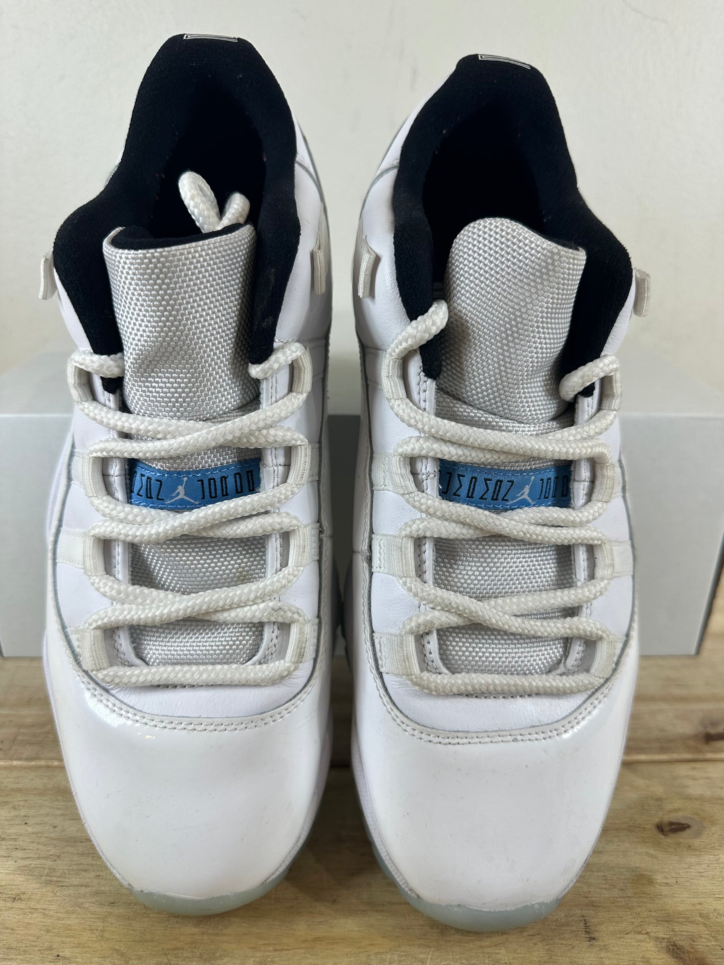 Air Jordan 11 Low Legend Blue Sz 8.5