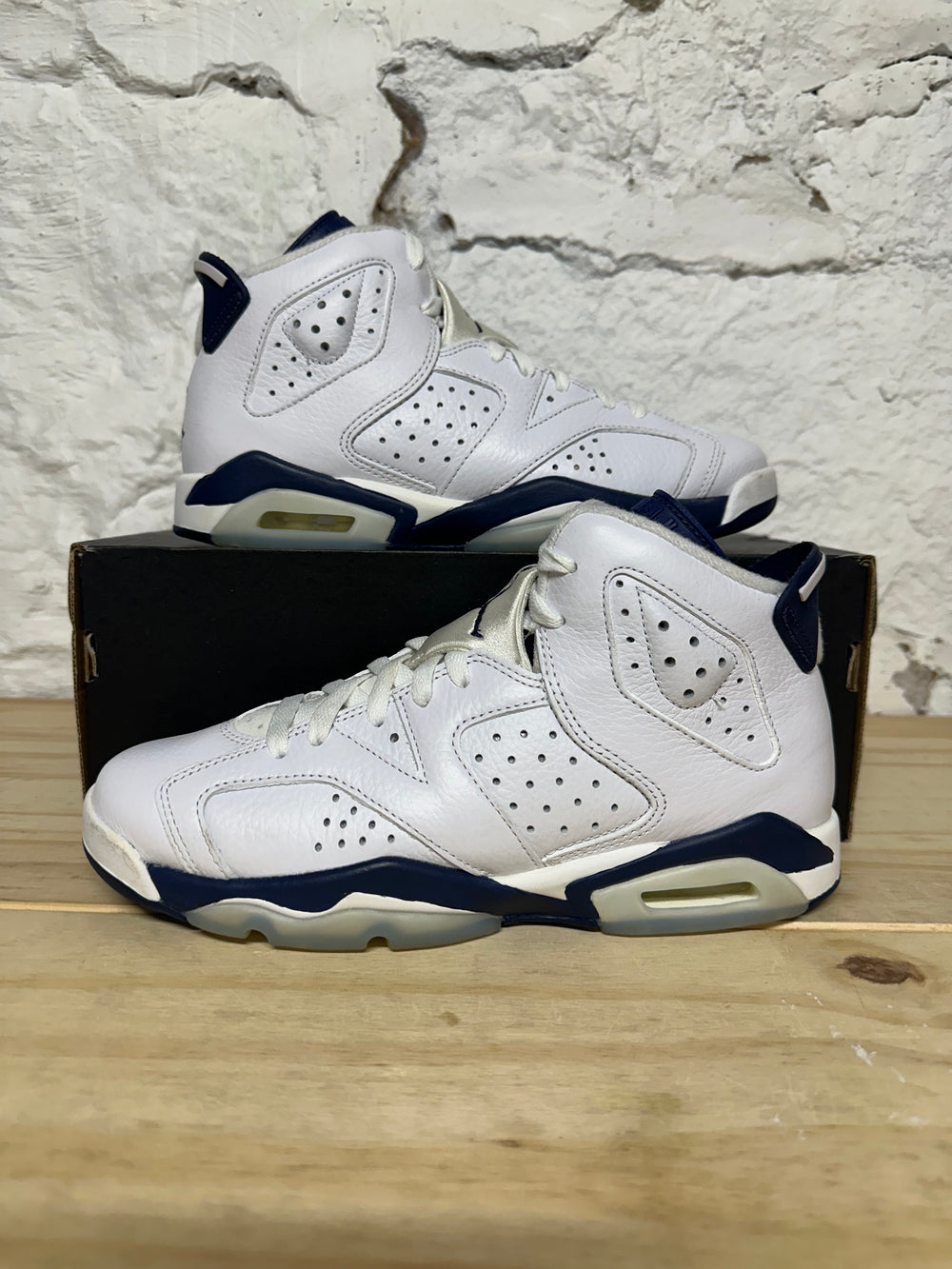 Air Jordan 6 Midnight Navy Sz 6.5Y