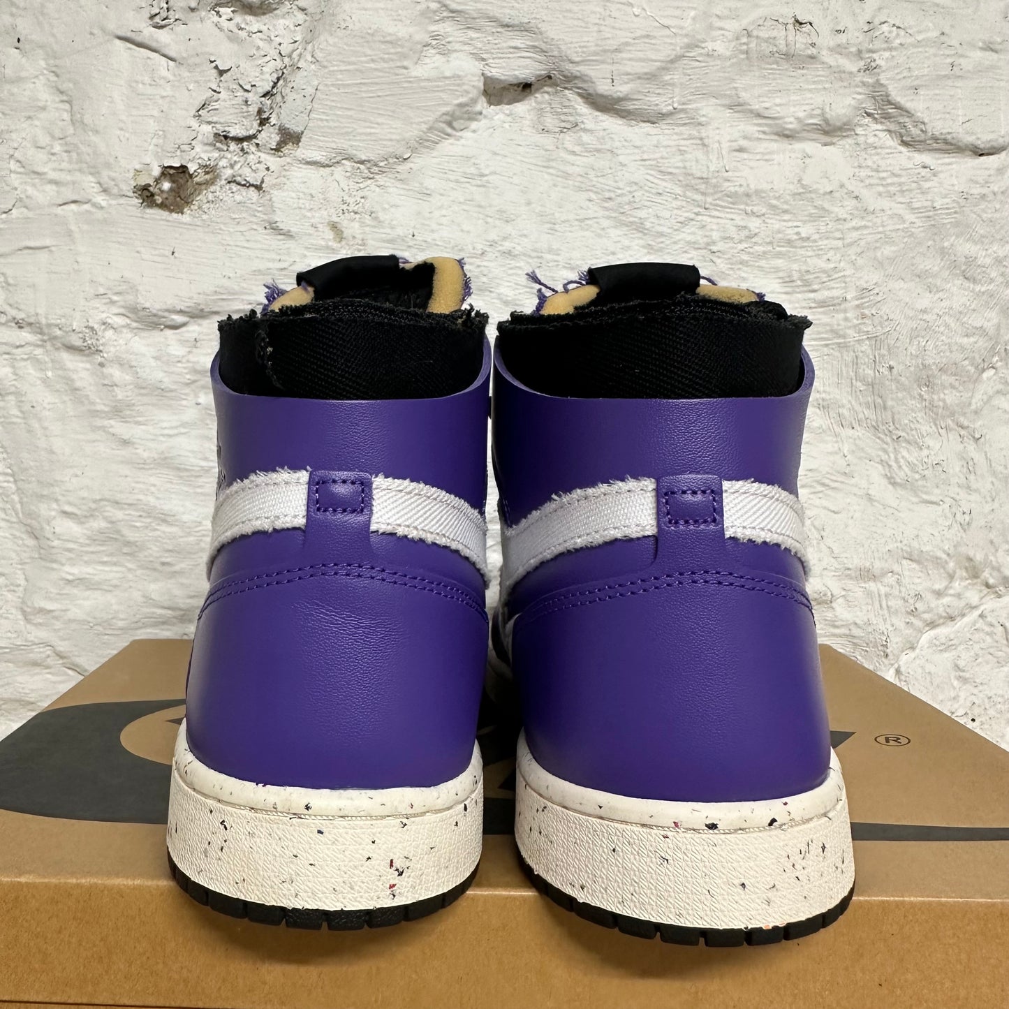 Air Jordan 1 High Zoom Air CMFT Crater Purple Sz 10