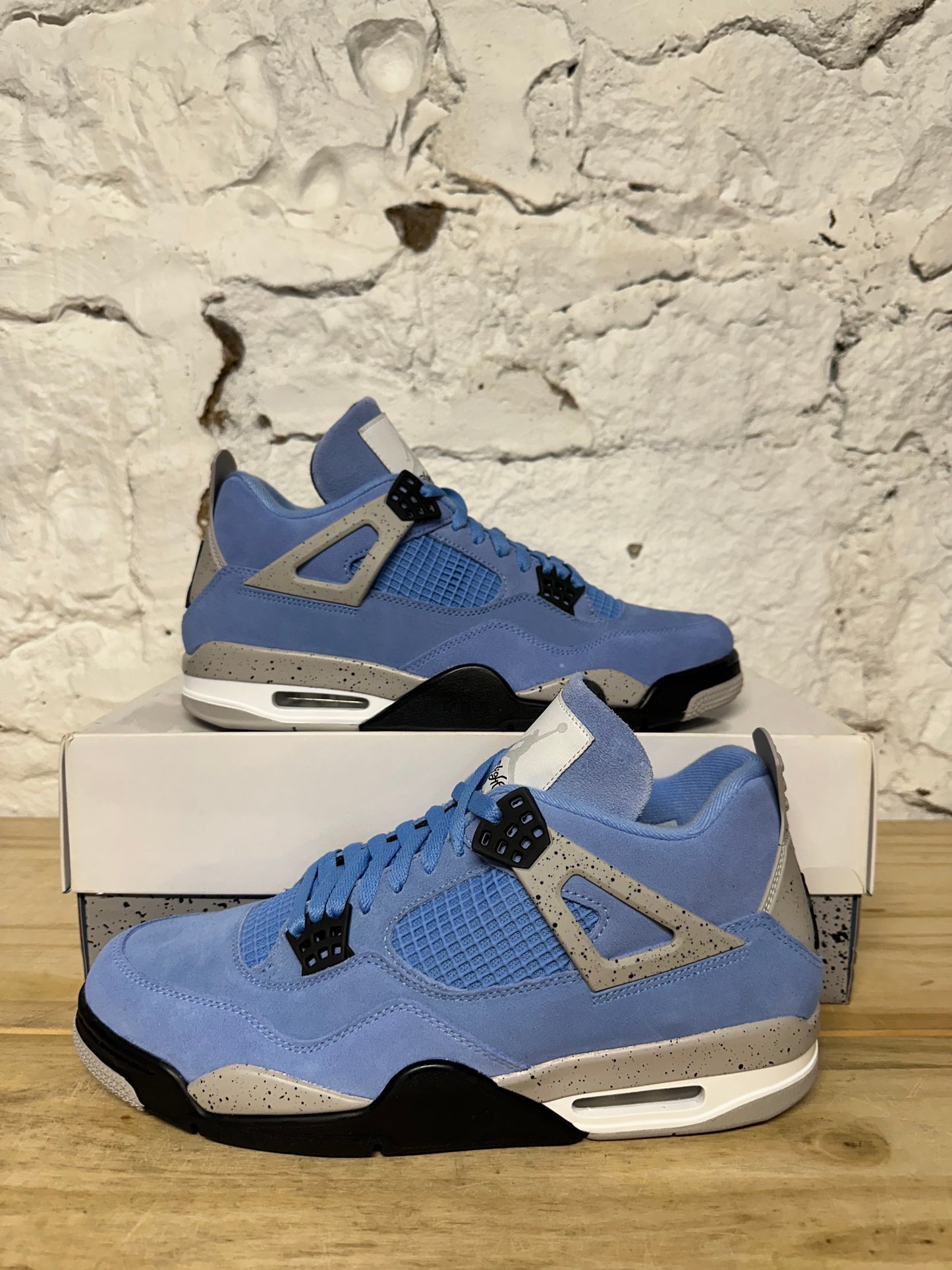 Air Jordan 4 University Blue Sz 11.5 DS