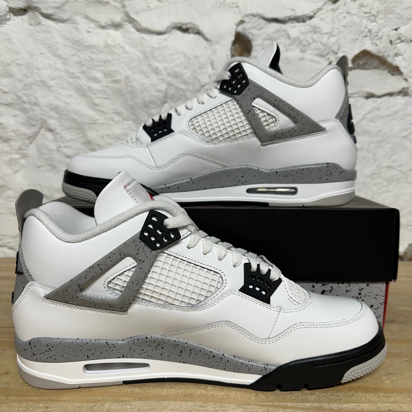 Air Jordan 4 White Cement (2025) Sz 13 DS