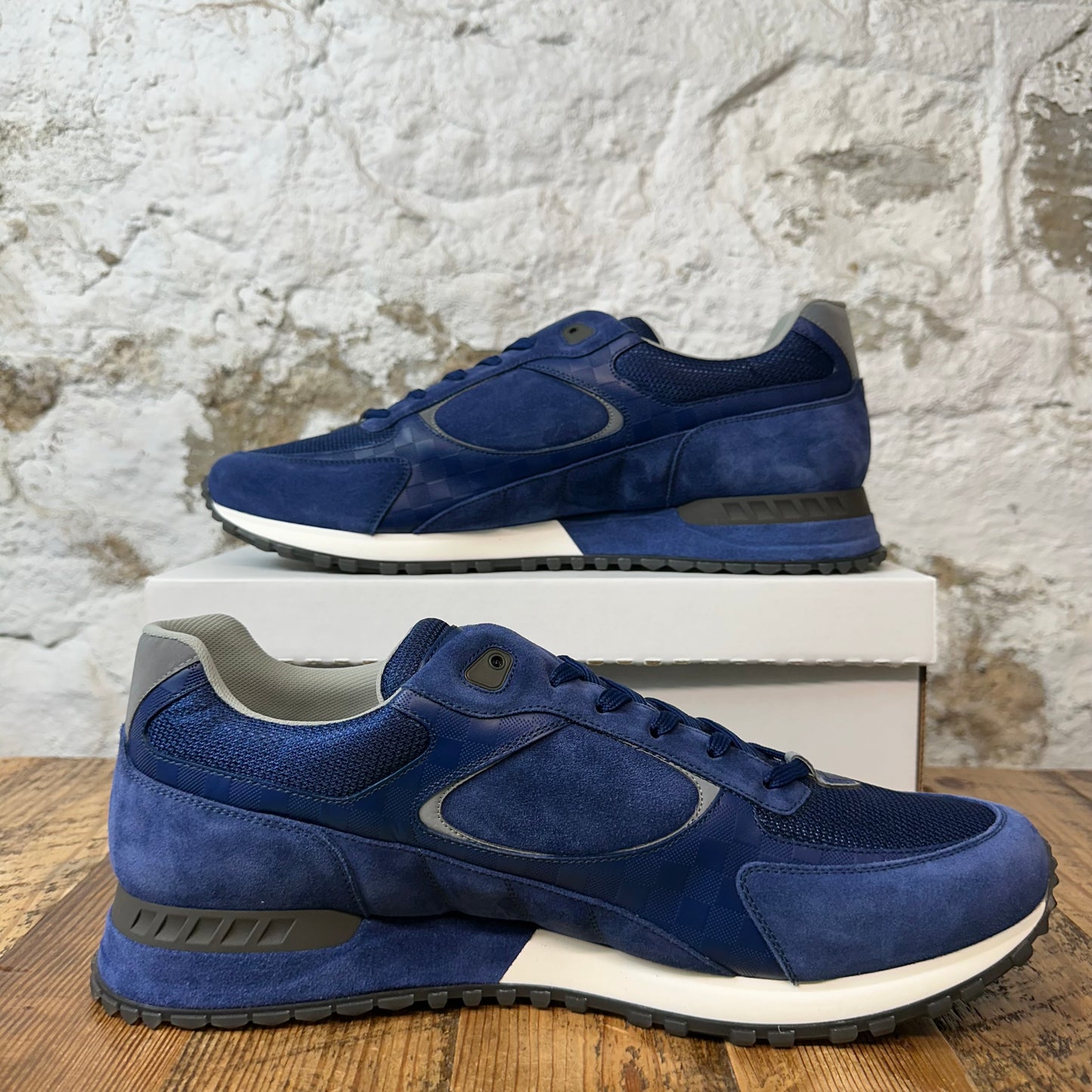 Louis Vuitton Blue Suede Runaway Sneaker Sz 13.5(12LV) DS No Box