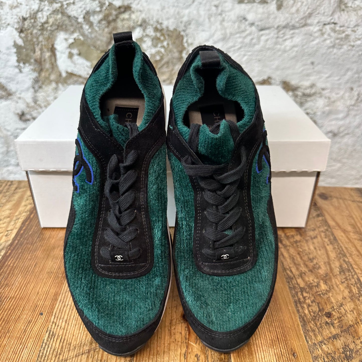 Chanel Black CC Green Black Trainer Sz 9 (42) No Box
