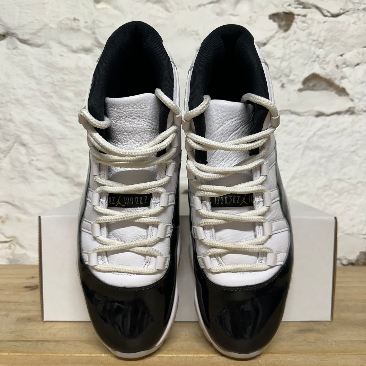 Air Jordan 11 High DMP Gratitude Sz 11
