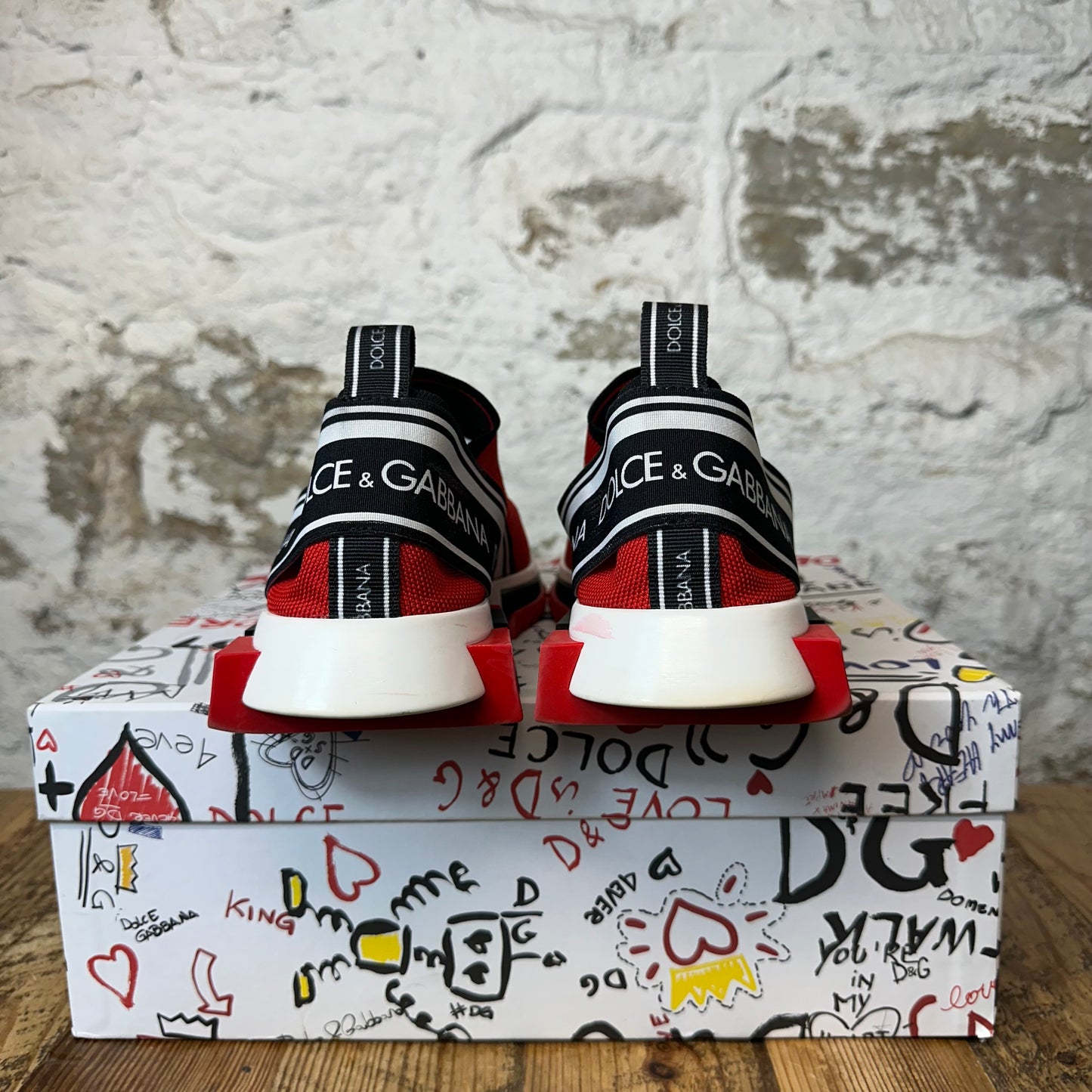 Dolce Gabbana Red White Black Sorrento Sneaker Sz 8 (41)