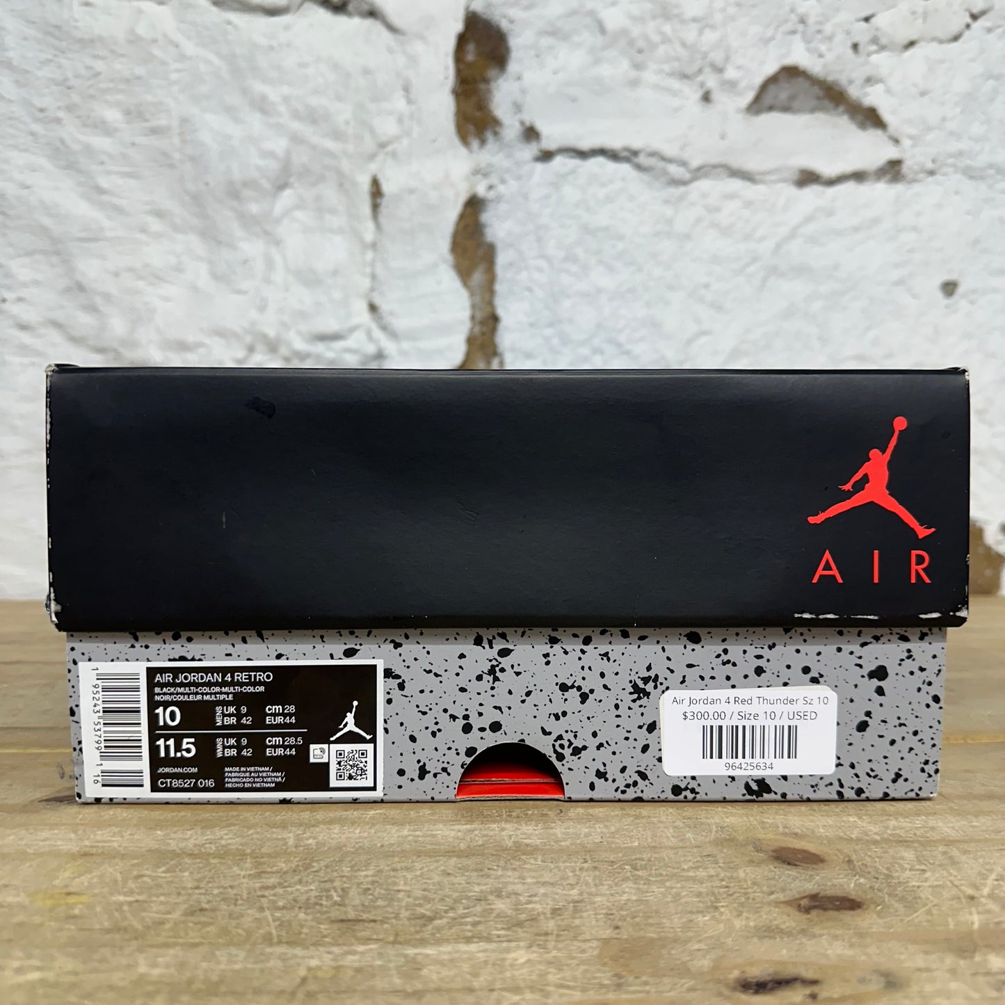 Air Jordan 4 Red Thunder Sz 10