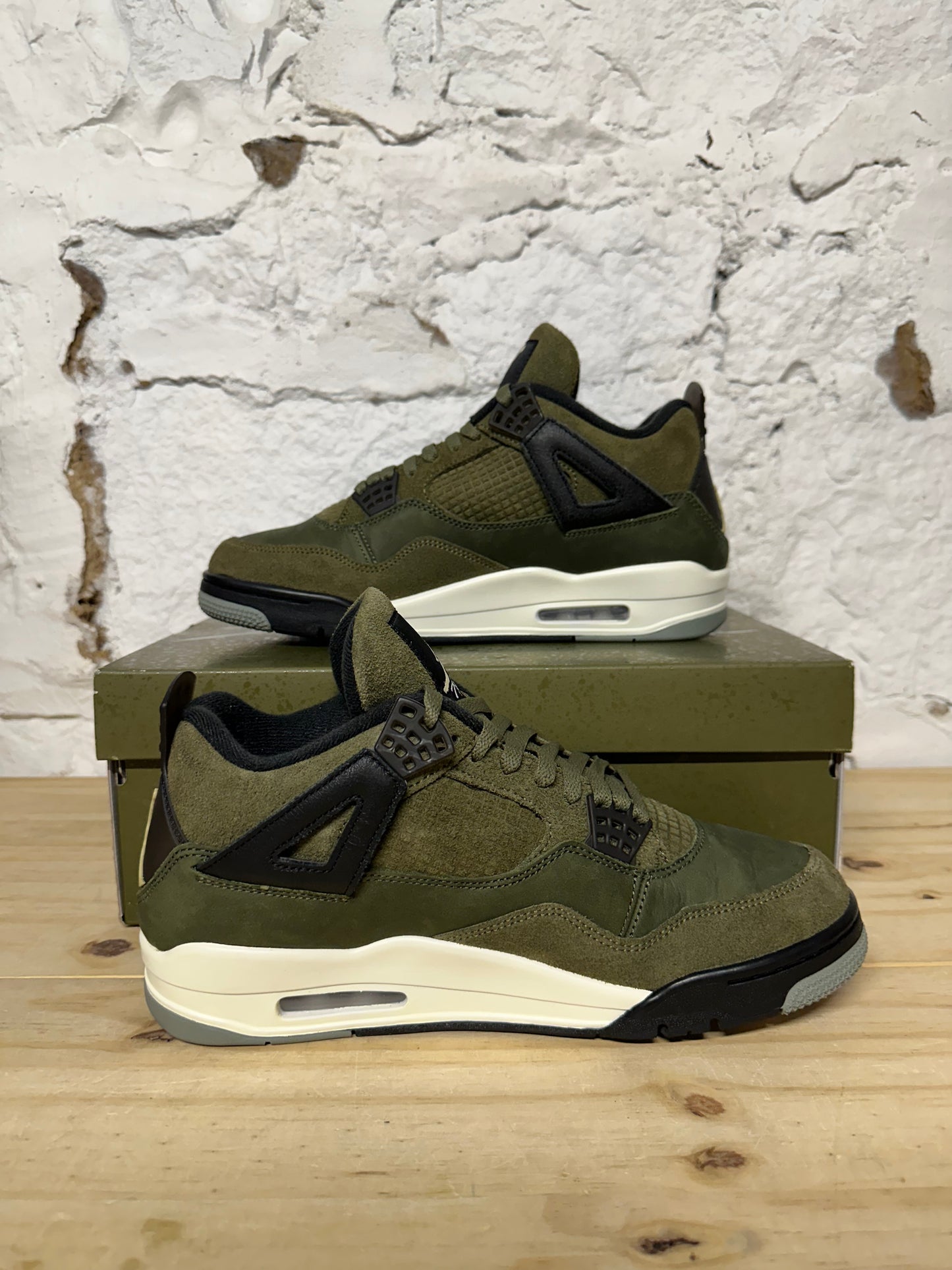 Air Jordan 4 Craft Olive Sz 10
