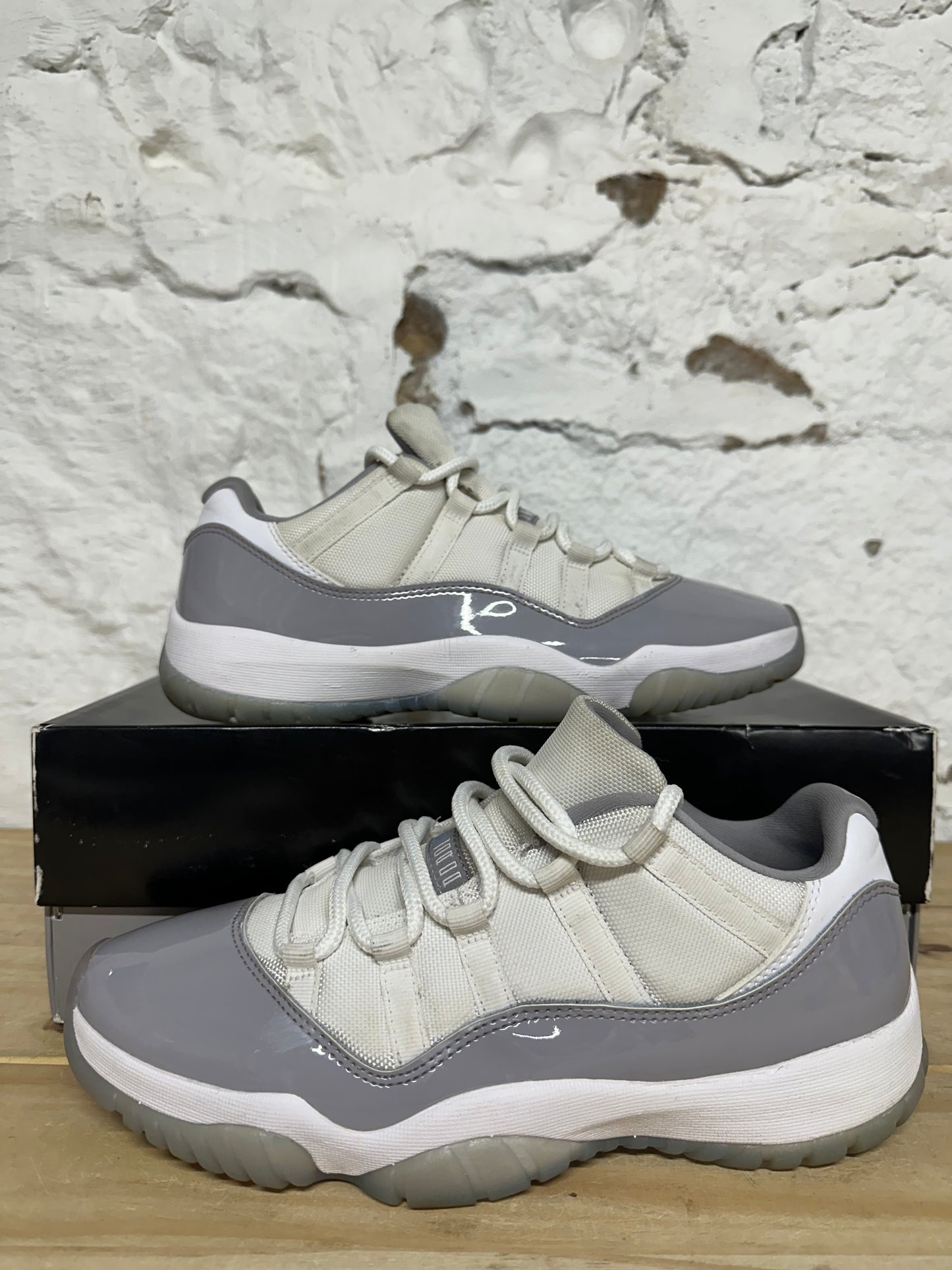 Air Jordan 11 Low Cement Grey Sz 9.5