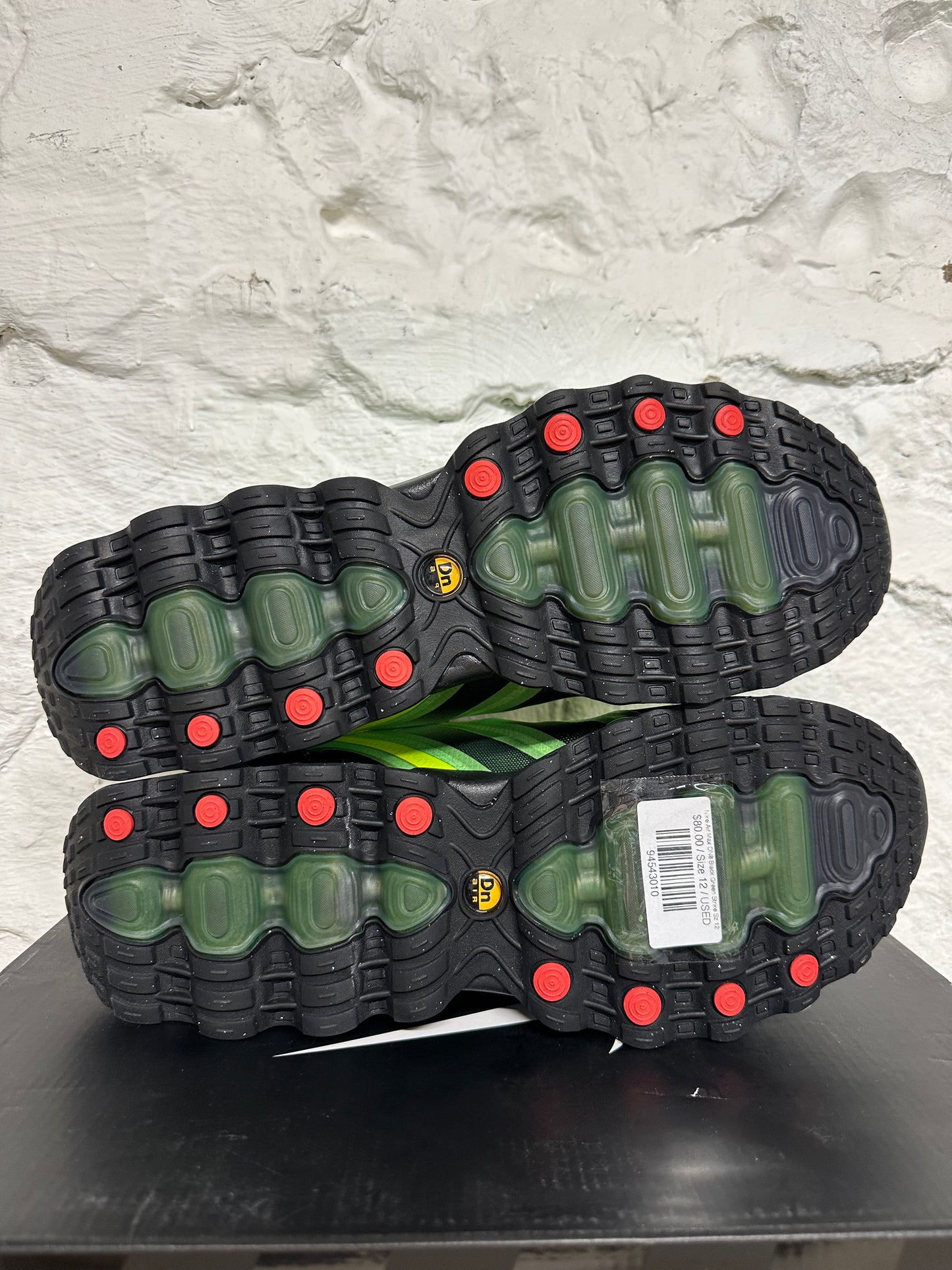 Nike Air Max DN8 Black Green Strike Sz 12