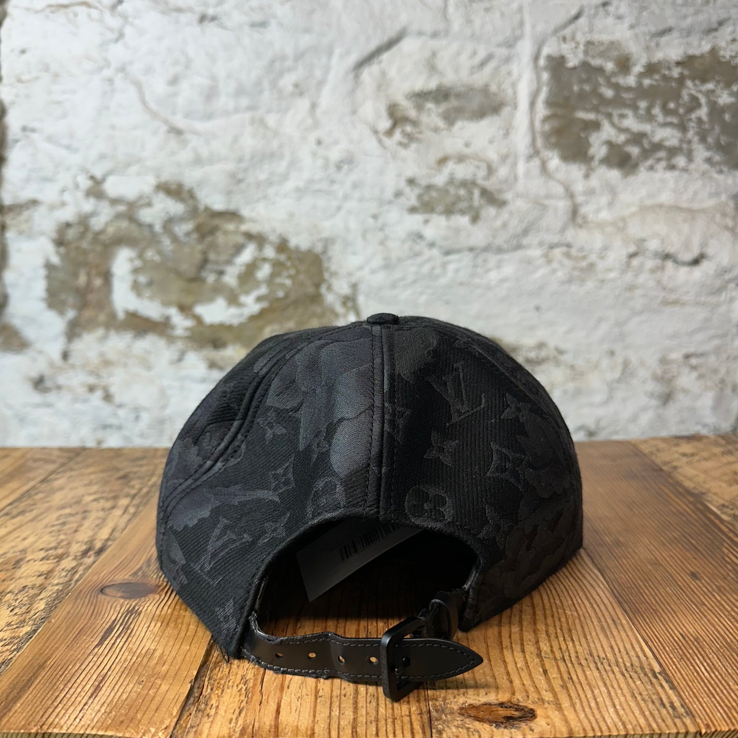 Louis Vuitton Black Grey Floral Monogram Hat Sz M