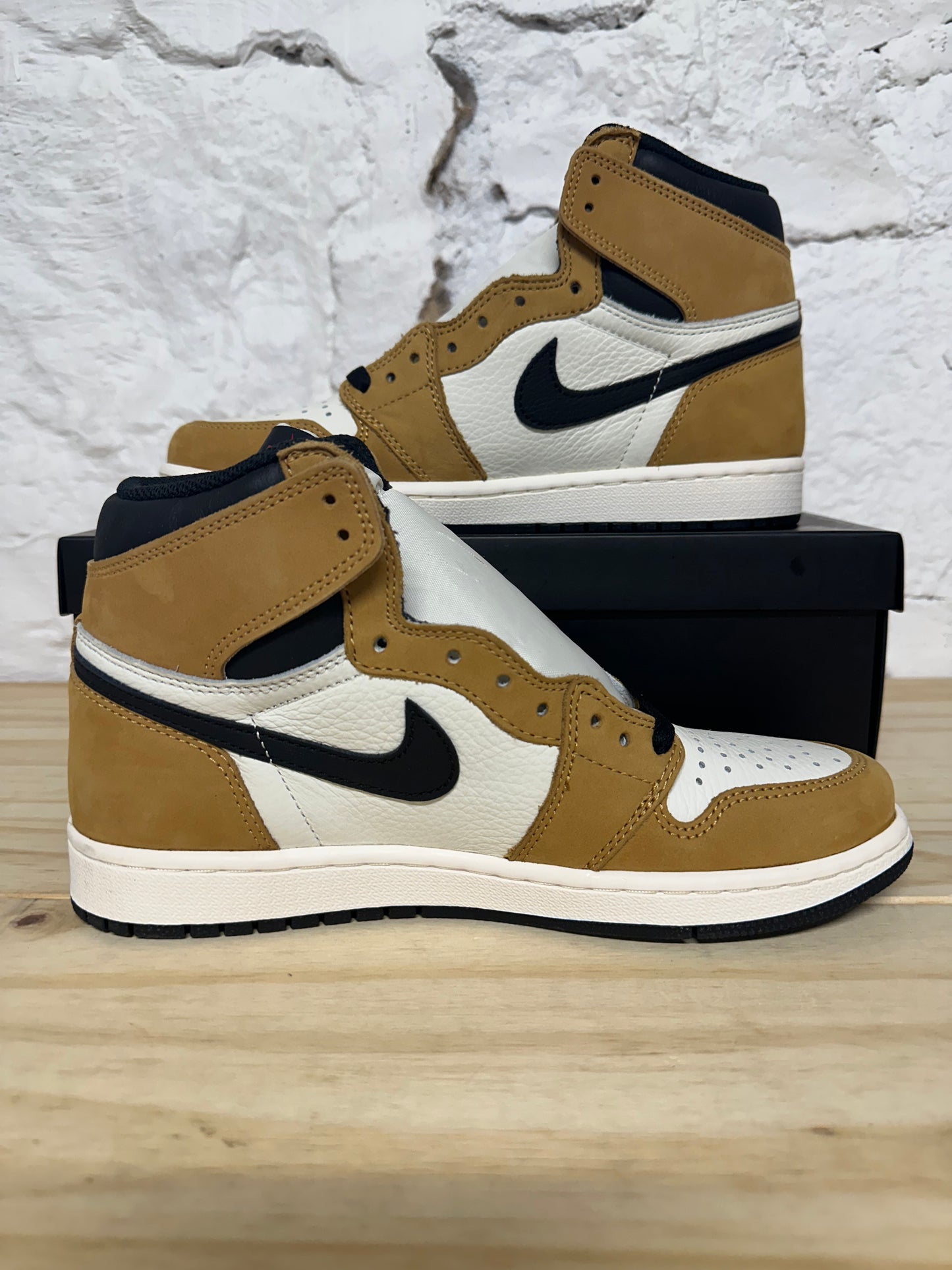 Air Jordan High 1 Rookie Of The Year Sz 8 DS